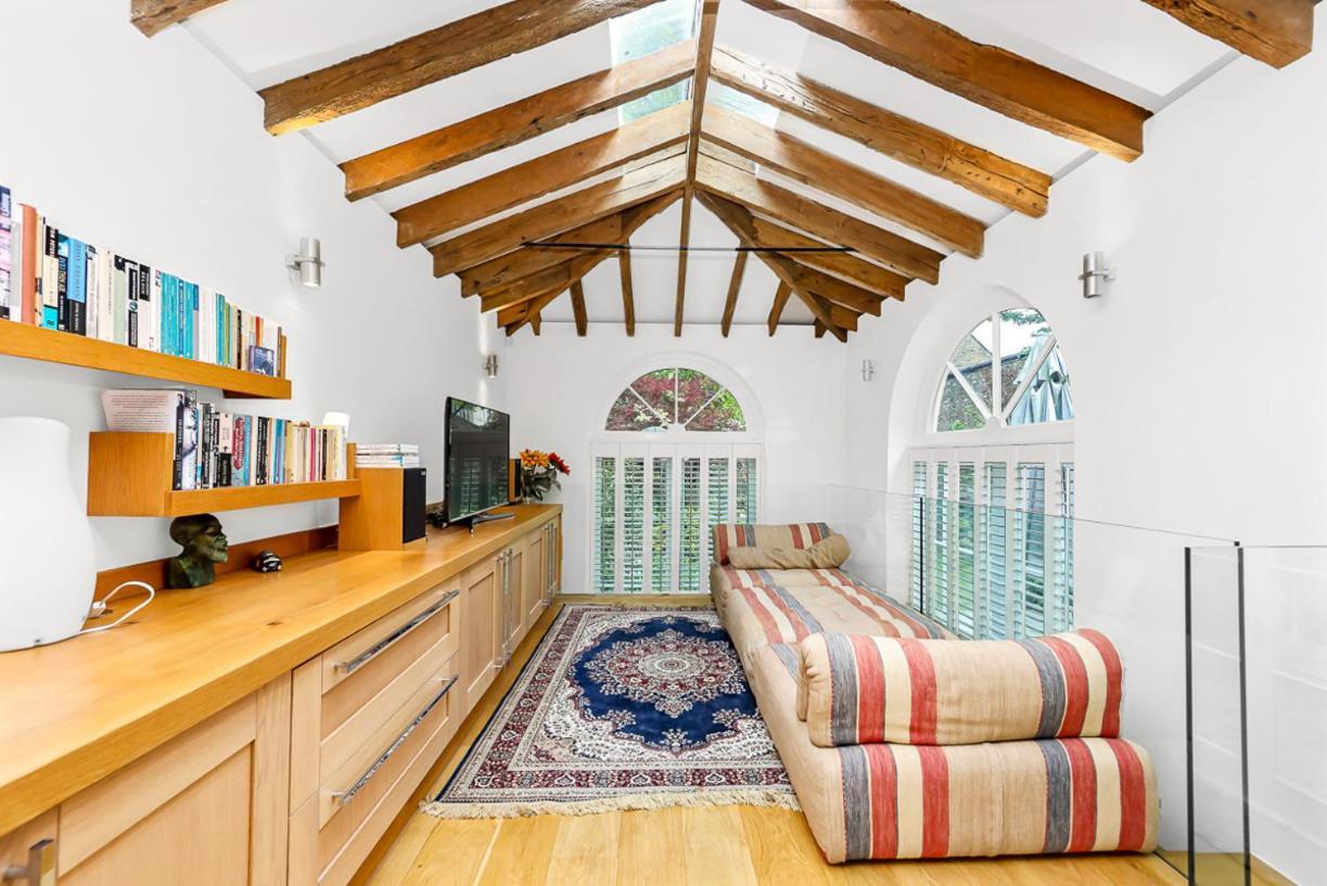 One Bed Annex Holiday home London