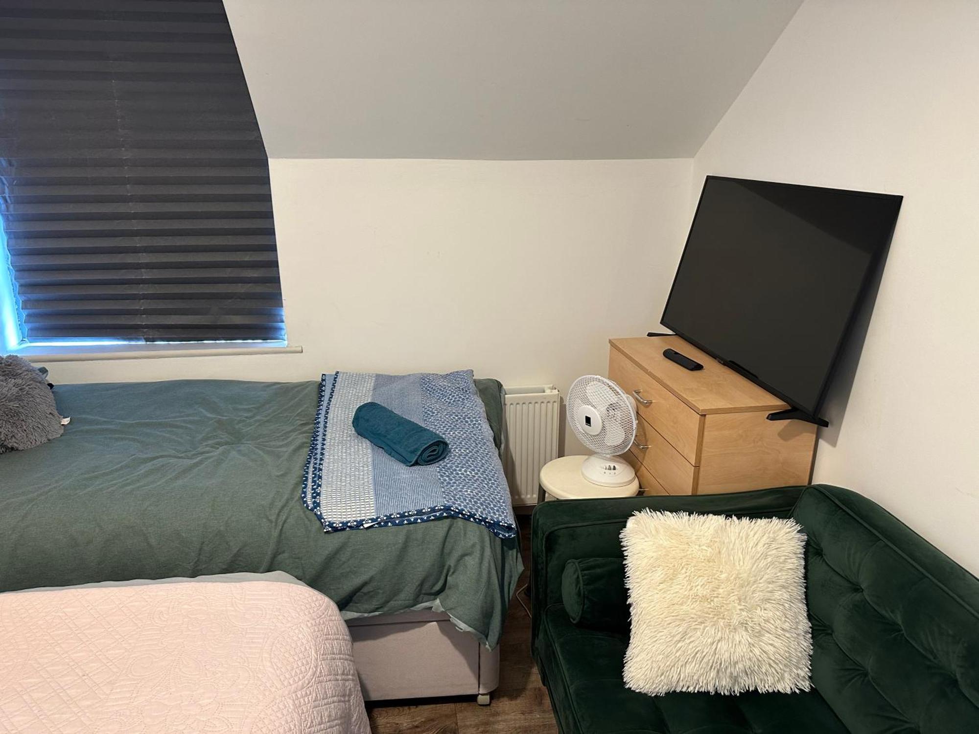 Wembley Area Serviced Apartments, 15mins To Central *