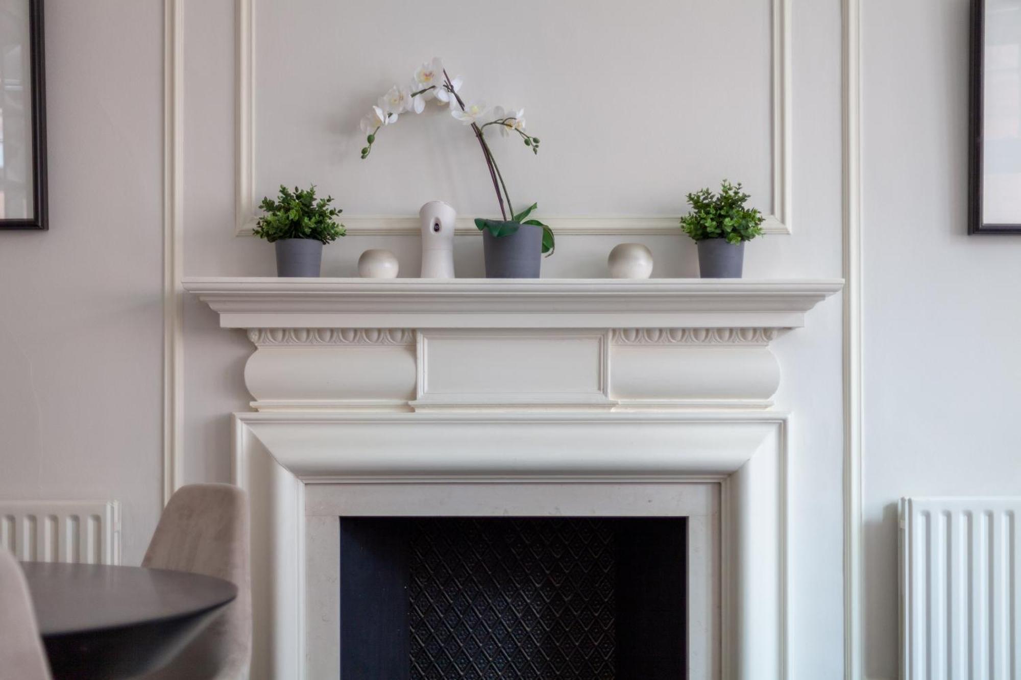 Spacious 1 Bdr - 2min To Bond Str Station Londen