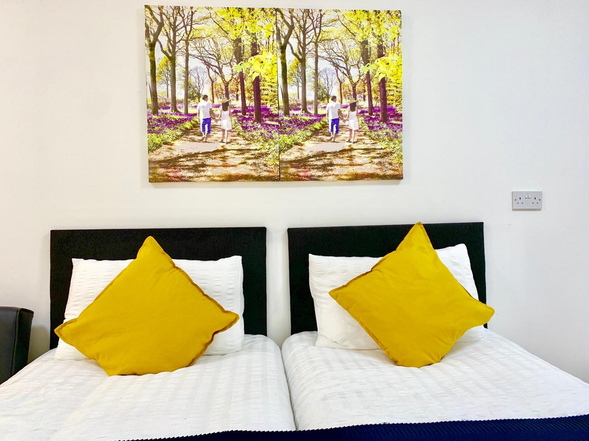 Apartments, Private Bathroom, Kitchenette, Parking, Np2