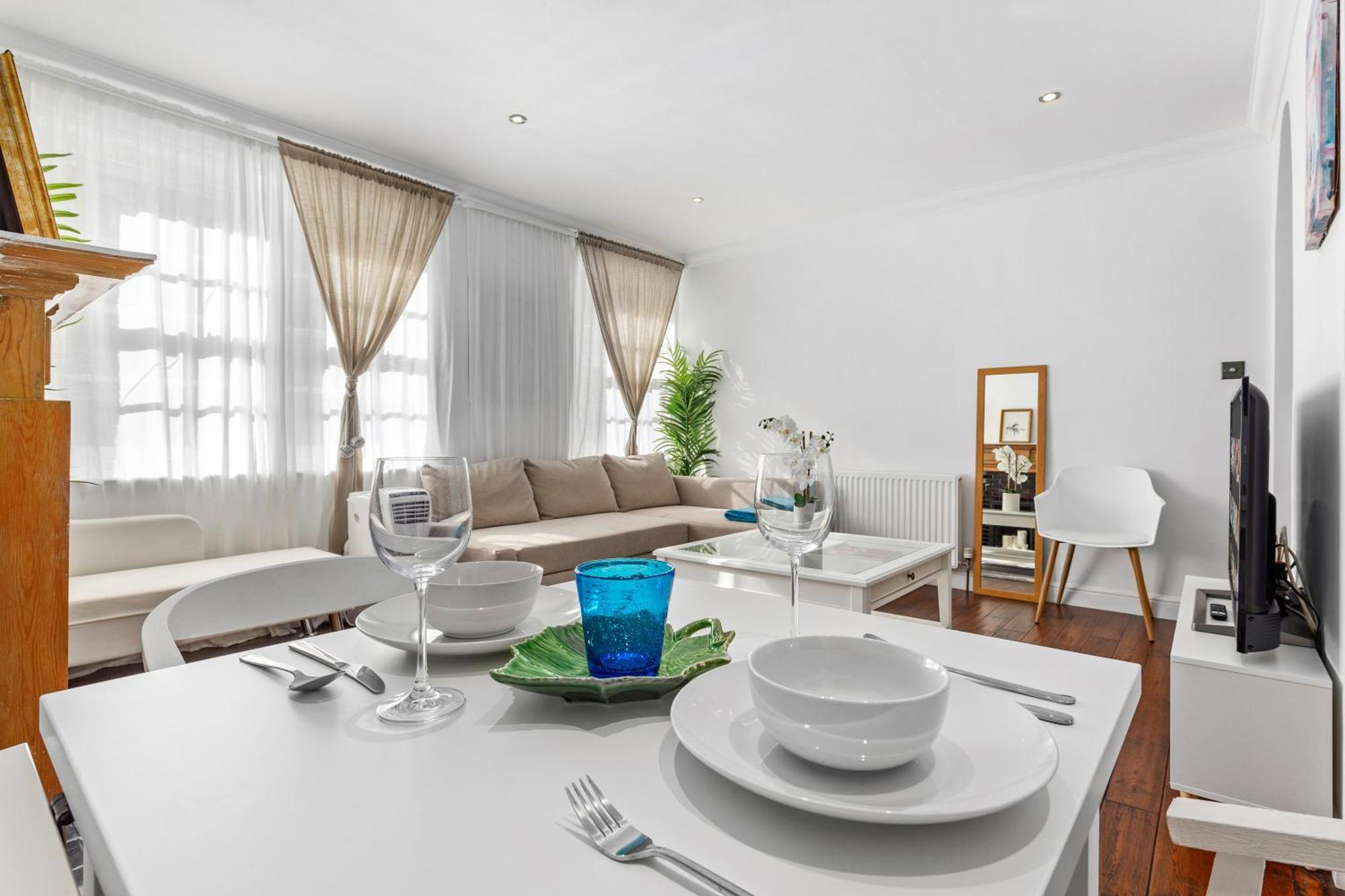 Knightsbridge Sloane Pavilion Road Chelsea 5 Mins Walking To Hyde Park And Harrods Aparthotel London