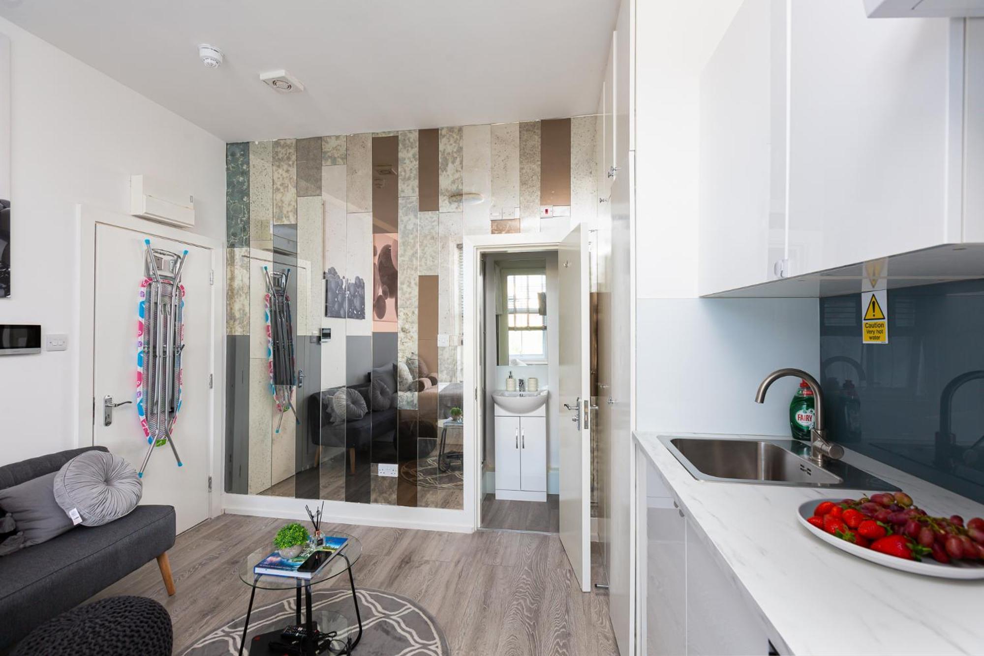 Modern & Cozy Studio, 15mins Walk To Notting Hill! 2 Apartment London