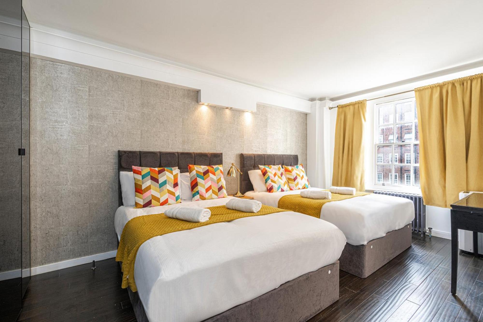 Elegant 3 Bedrooms Near Hyde Park & Oxford St * London