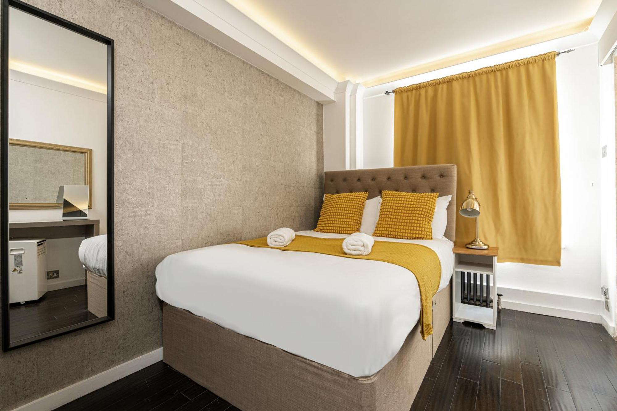 Elegant 3 Bedrooms Near Hyde Park & Oxford St * London