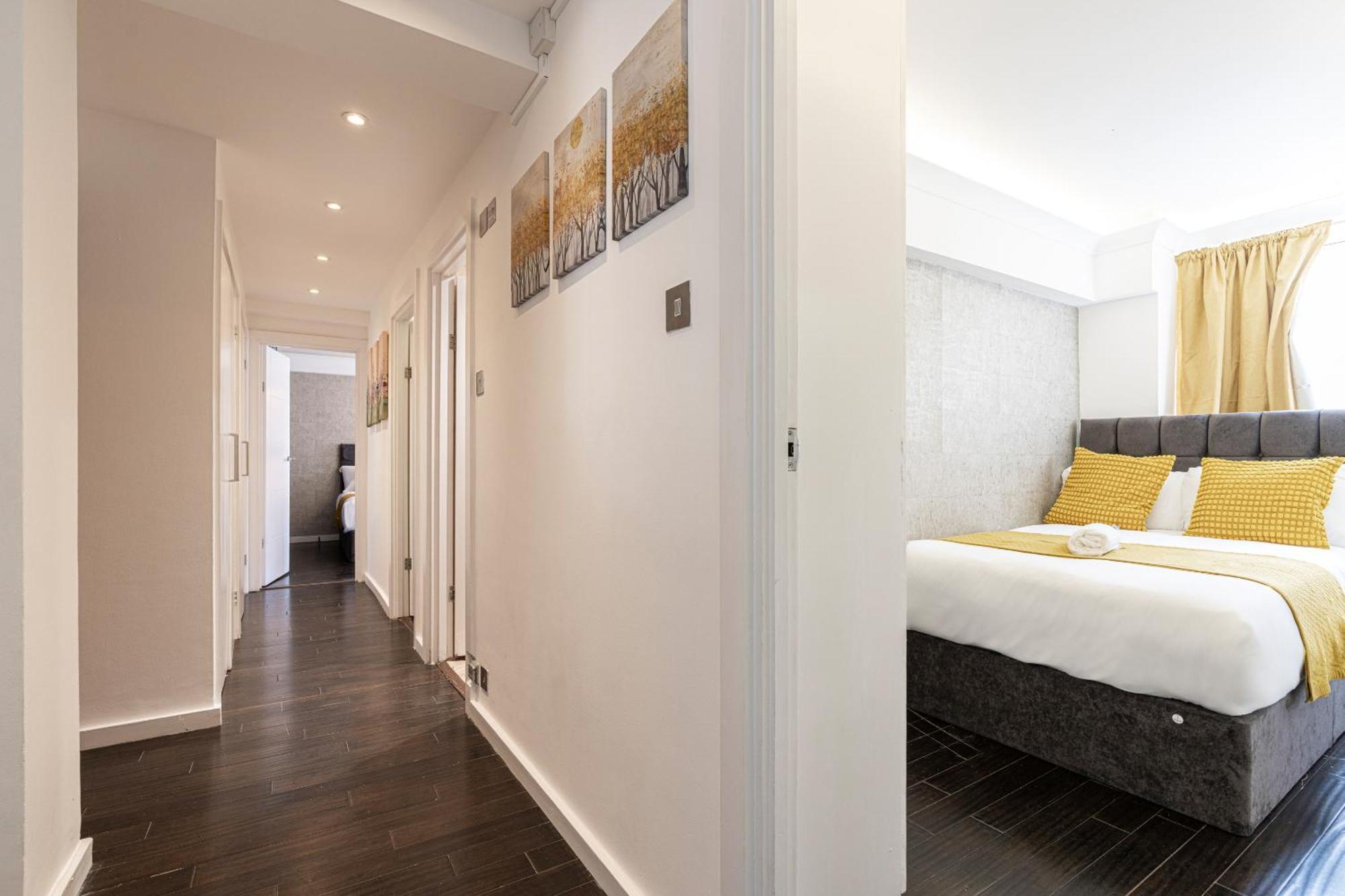 Elegant 3 Bedrooms Near Hyde Park & Oxford St * London