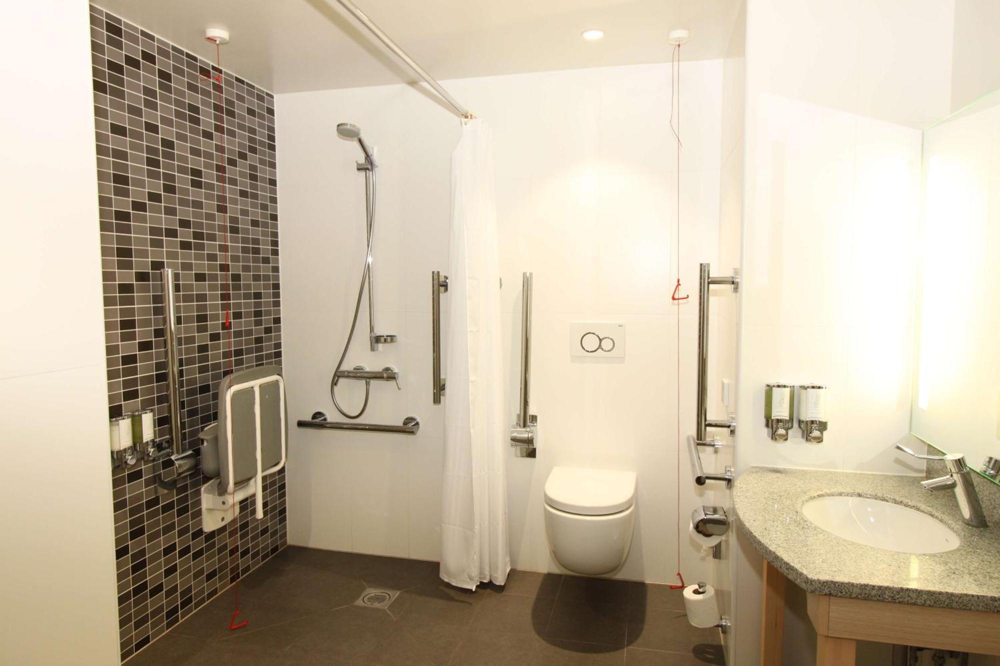 Hotel Hampton By Hilton Docklands