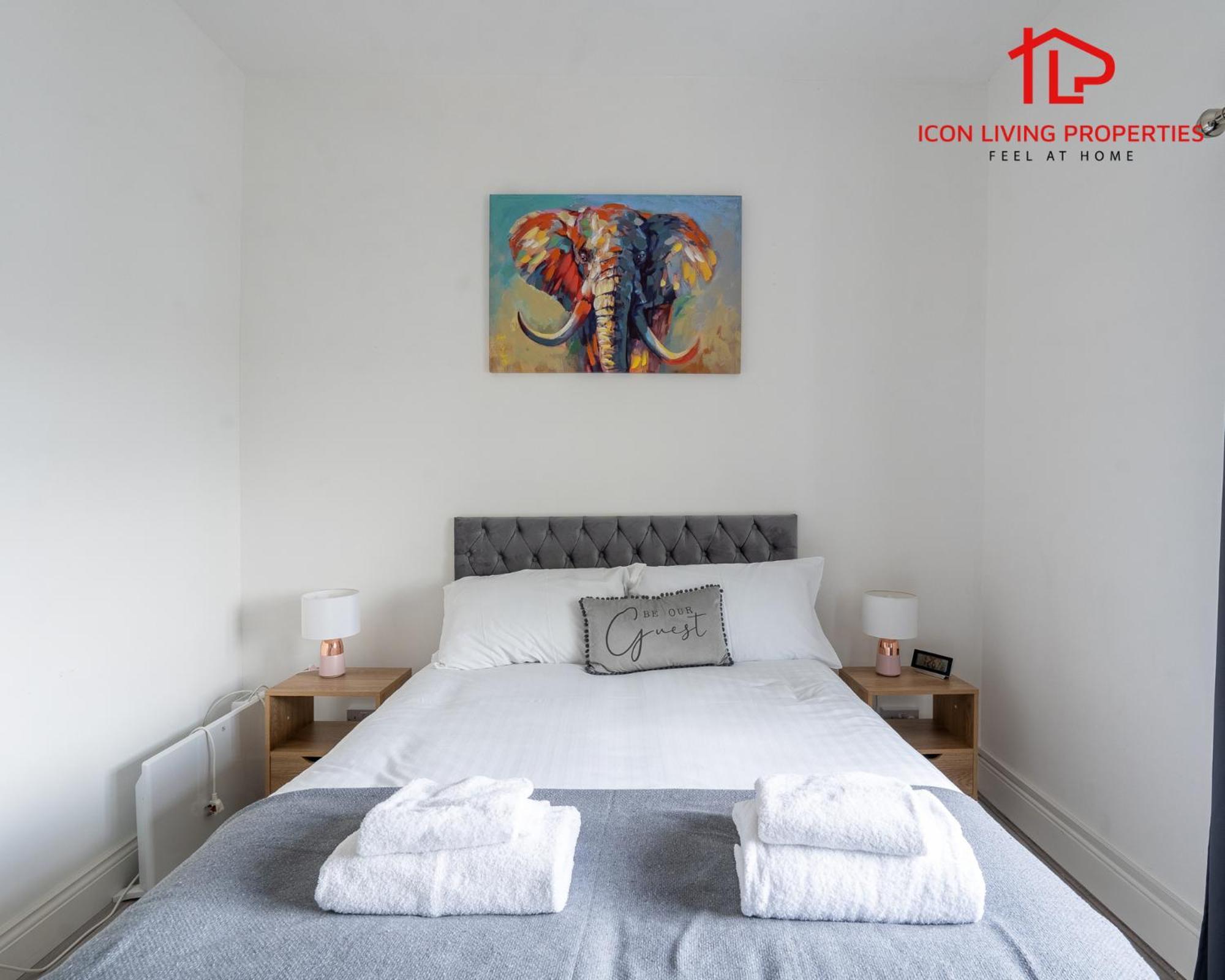 Apartment 1 Bedroom Arch-view 2 By Icon Living Short Lets & Serviced With Free Parking London