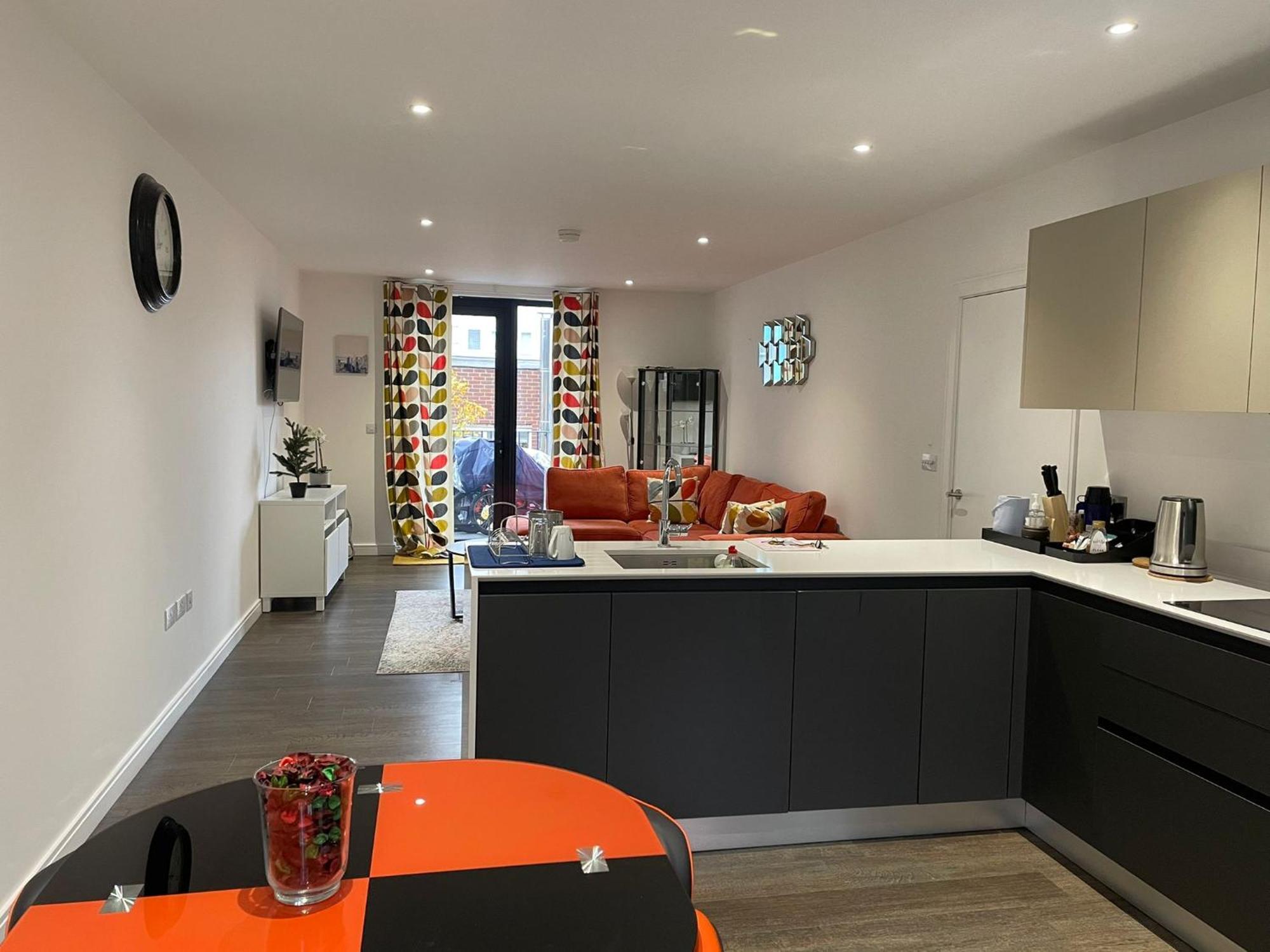 Habitación en casa particular Modern En-suite Room&self Catering In Londres