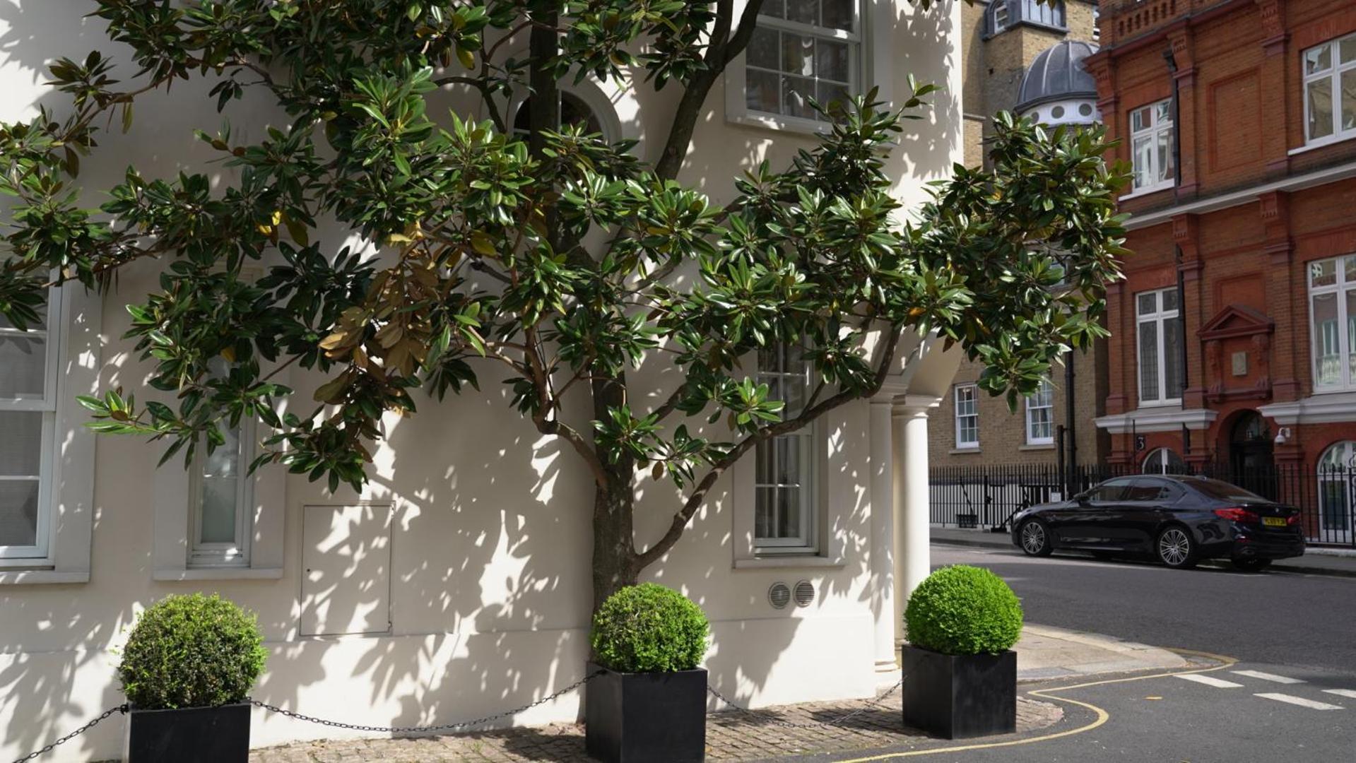 Knightsbridge Sloane Pavilion Road Chelsea 5 Mins Walking To Hyde Park And Harrods Aparthotel