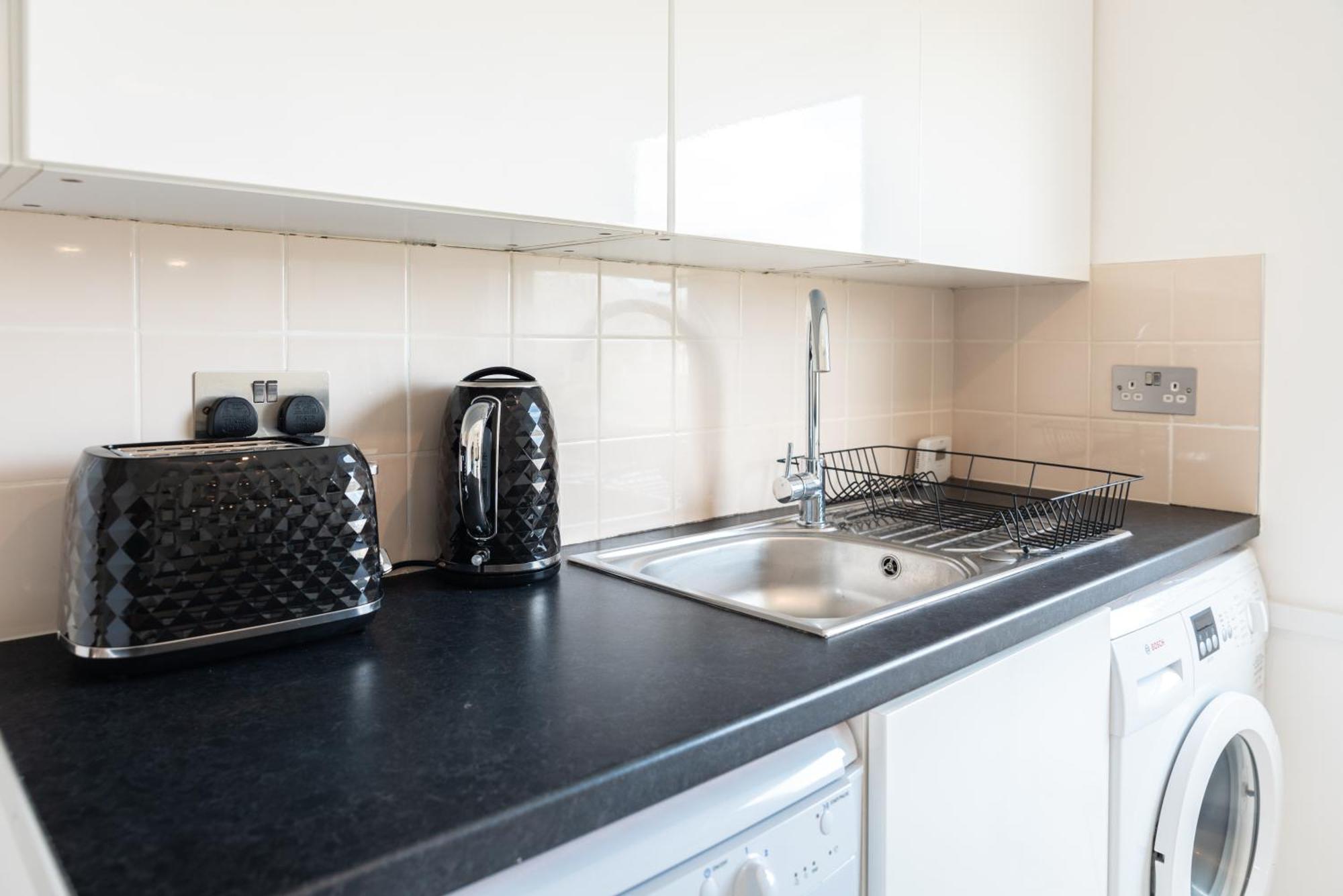 Hammersmith - 2 Bedroom Flat Apartment