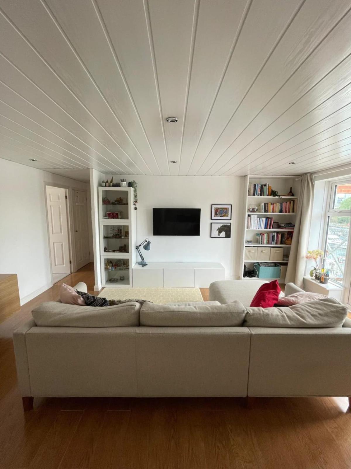 2bd Flat With Views Of Canary Wharf - Rotherhithe
