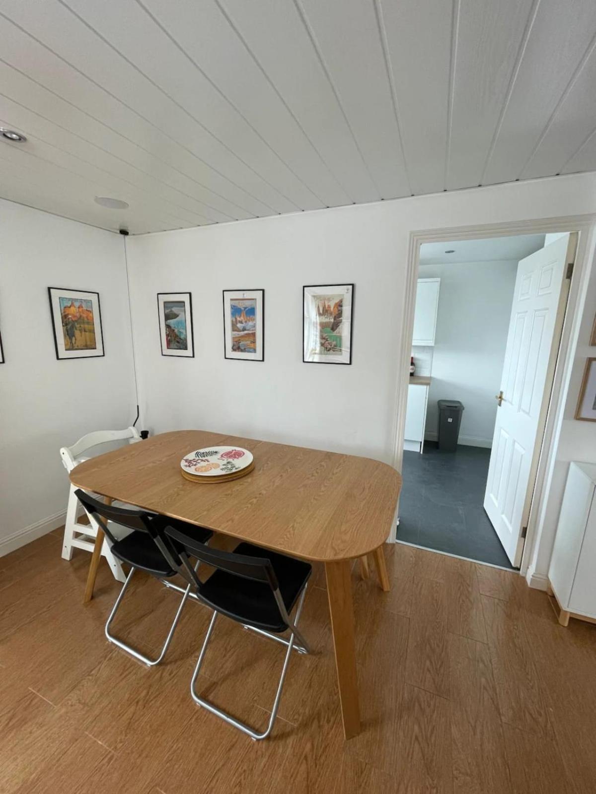 Apartment 2bd Flat With Views Of Canary Wharf - Rotherhithe