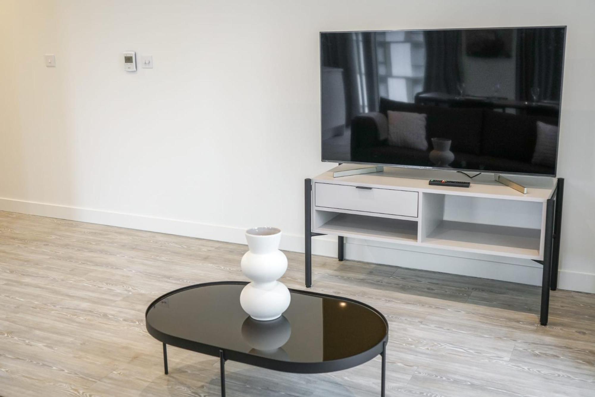 One And Two Bedroom At Coppermaker Square In Lively Stratford * London