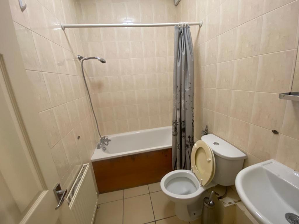 Golders Way Hostel