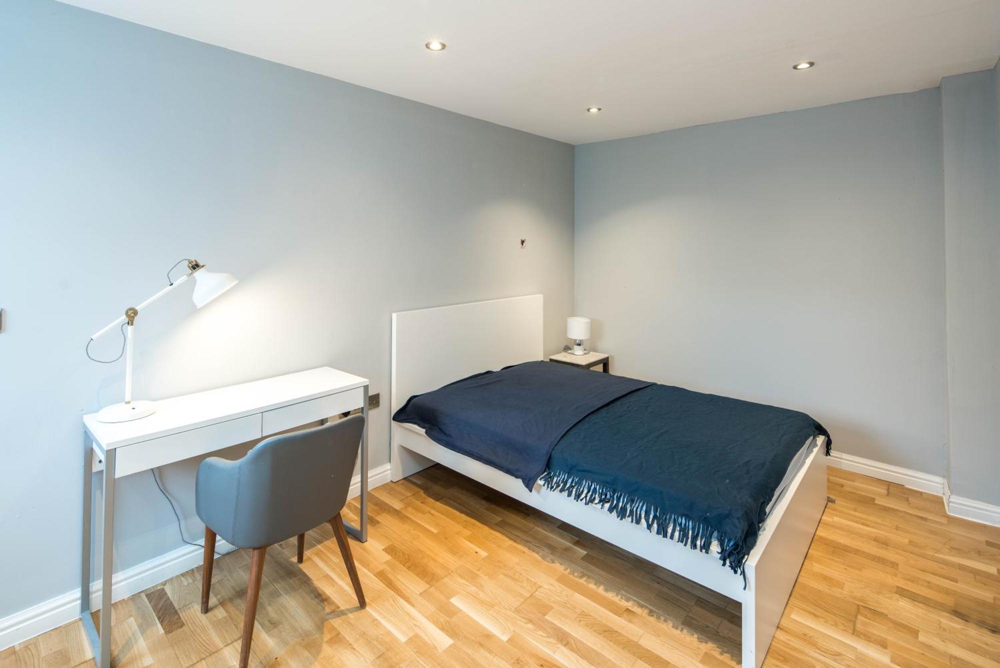 Cosy 2-beds, Shepherd Bush Apartamento