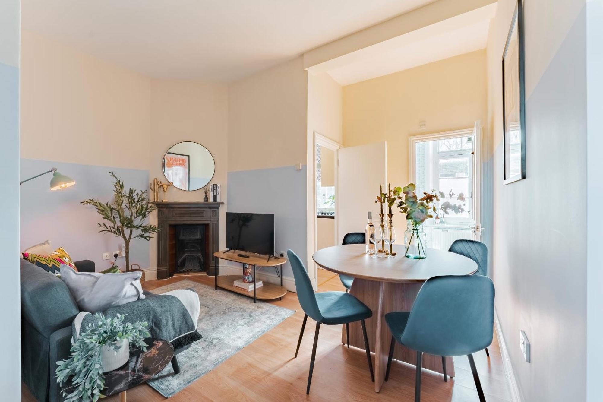Cosy & Stylish Holiday home London