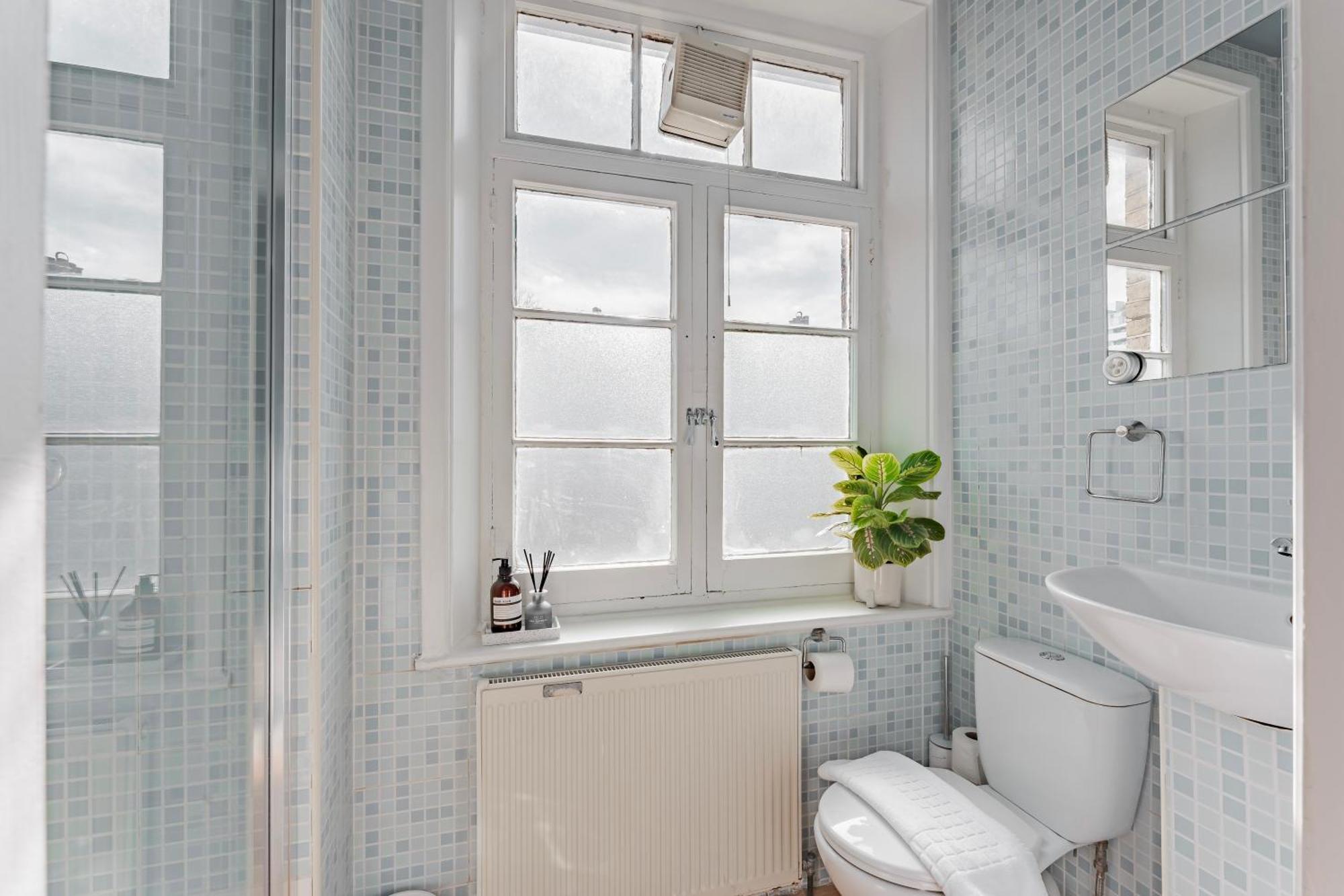Cosy & Stylish Holiday home London