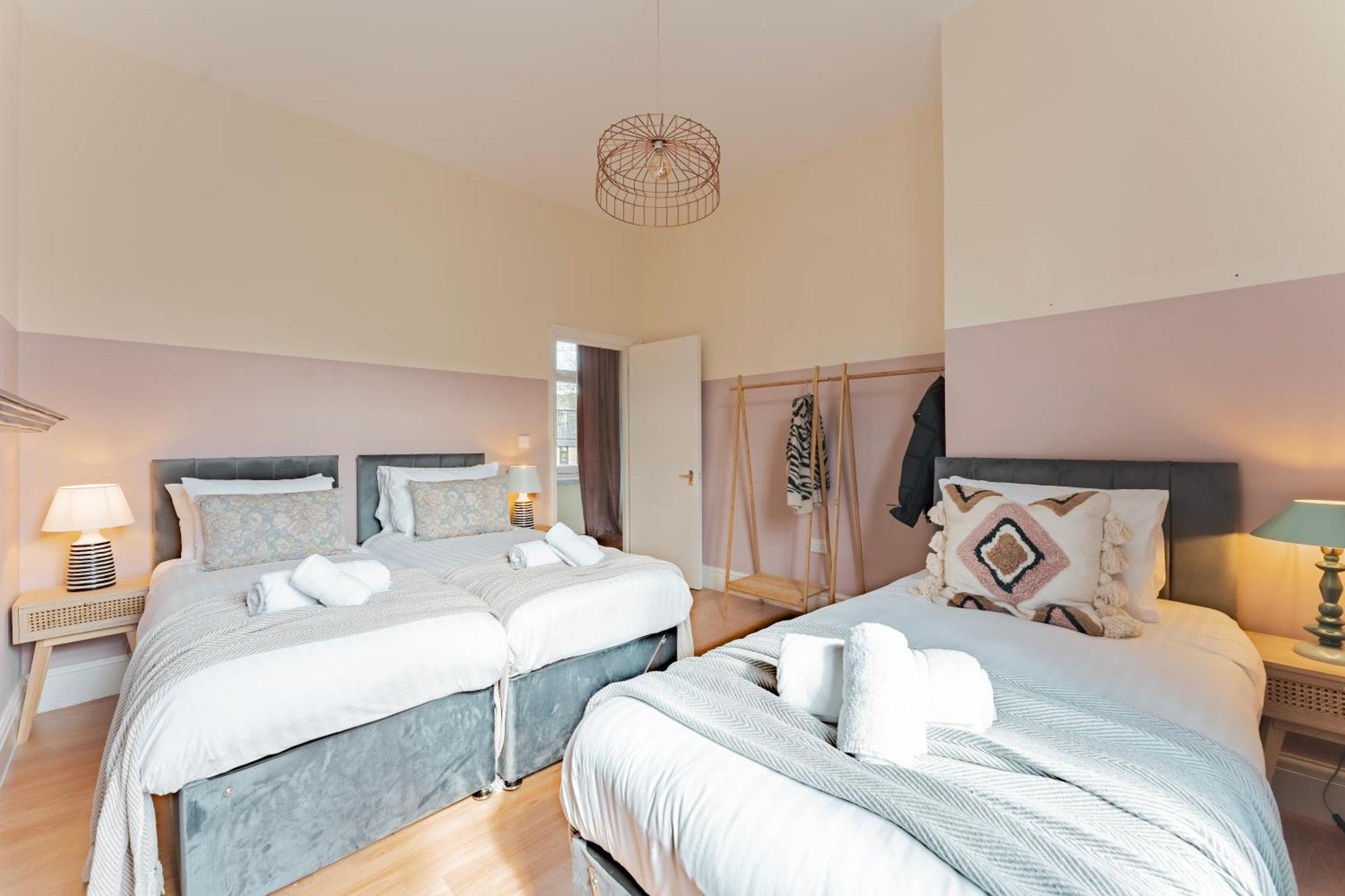Cosy & Stylish Holiday home London