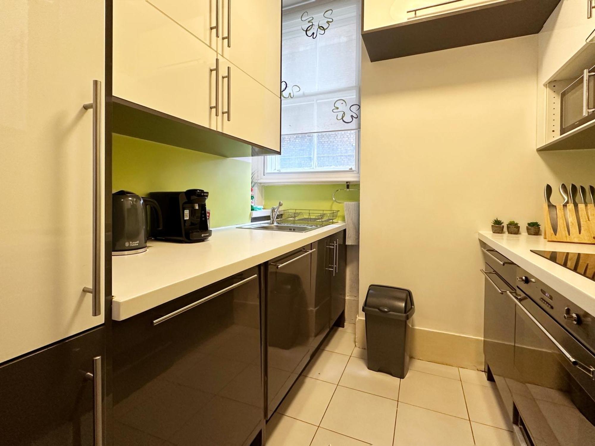 Oliver Place In Holborn - 2 Double Beds, 1 Sofa Bed, Great Location London