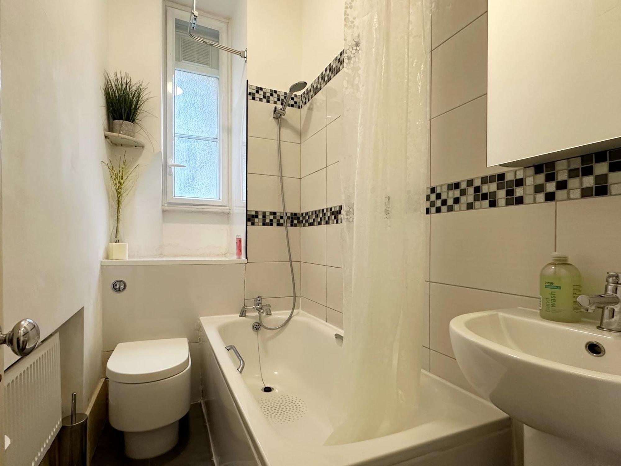 Oliver Place In Holborn - 2 Double Beds, 1 Sofa Bed, Great Location *