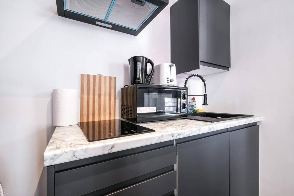 Appartement Sleep 2 In Piccadilly Soho Vrf *