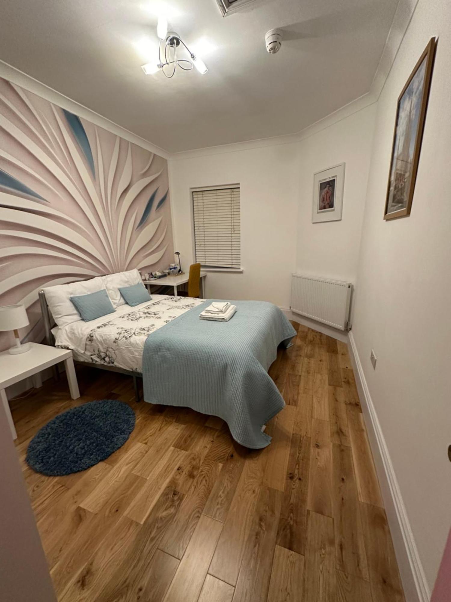 Rosie Cosy House Cricklewood Guest house London