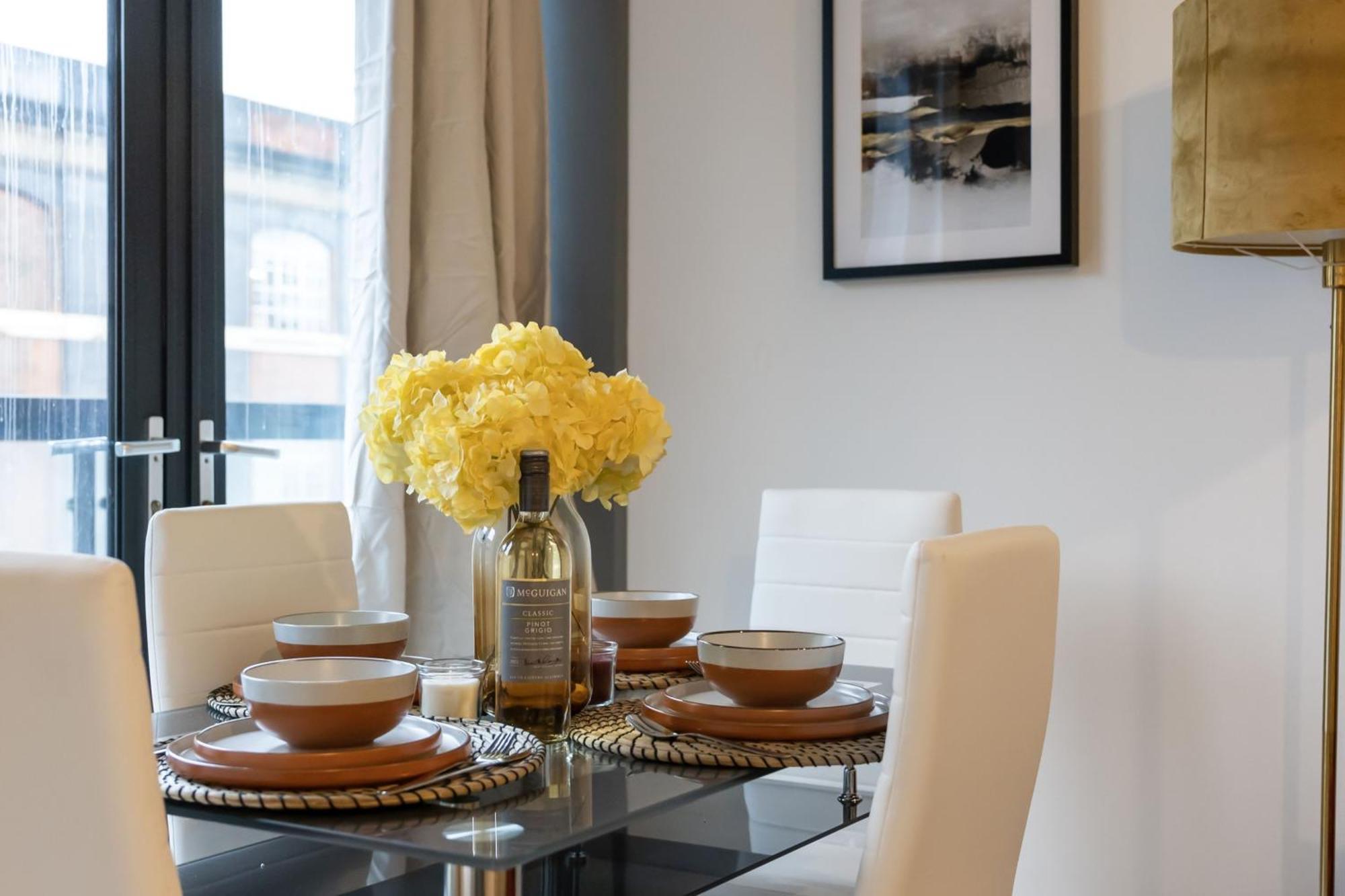 Livestay - Modern Two Bed In Stratford Appartement
