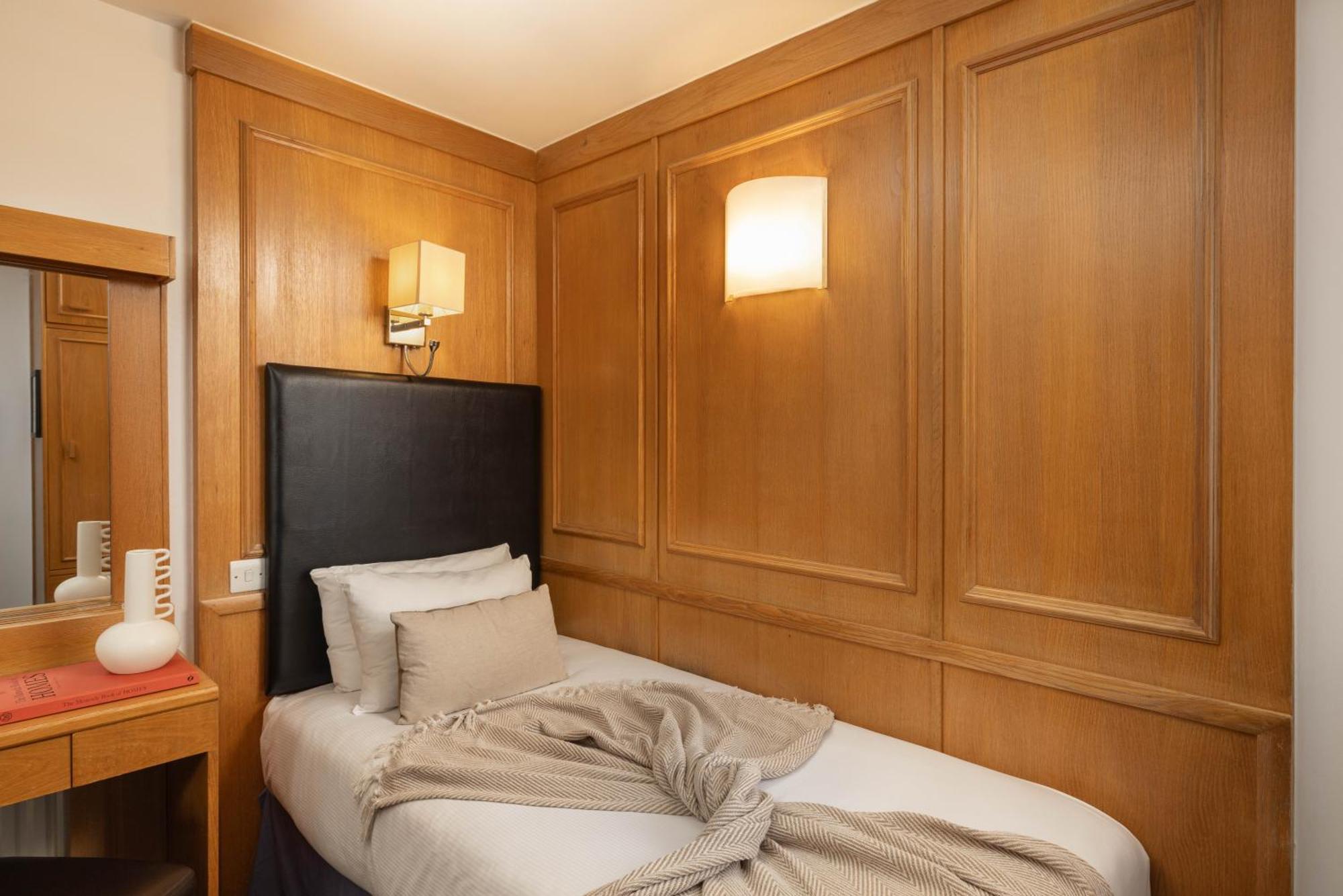 Hotel St Giles - A St Giles London