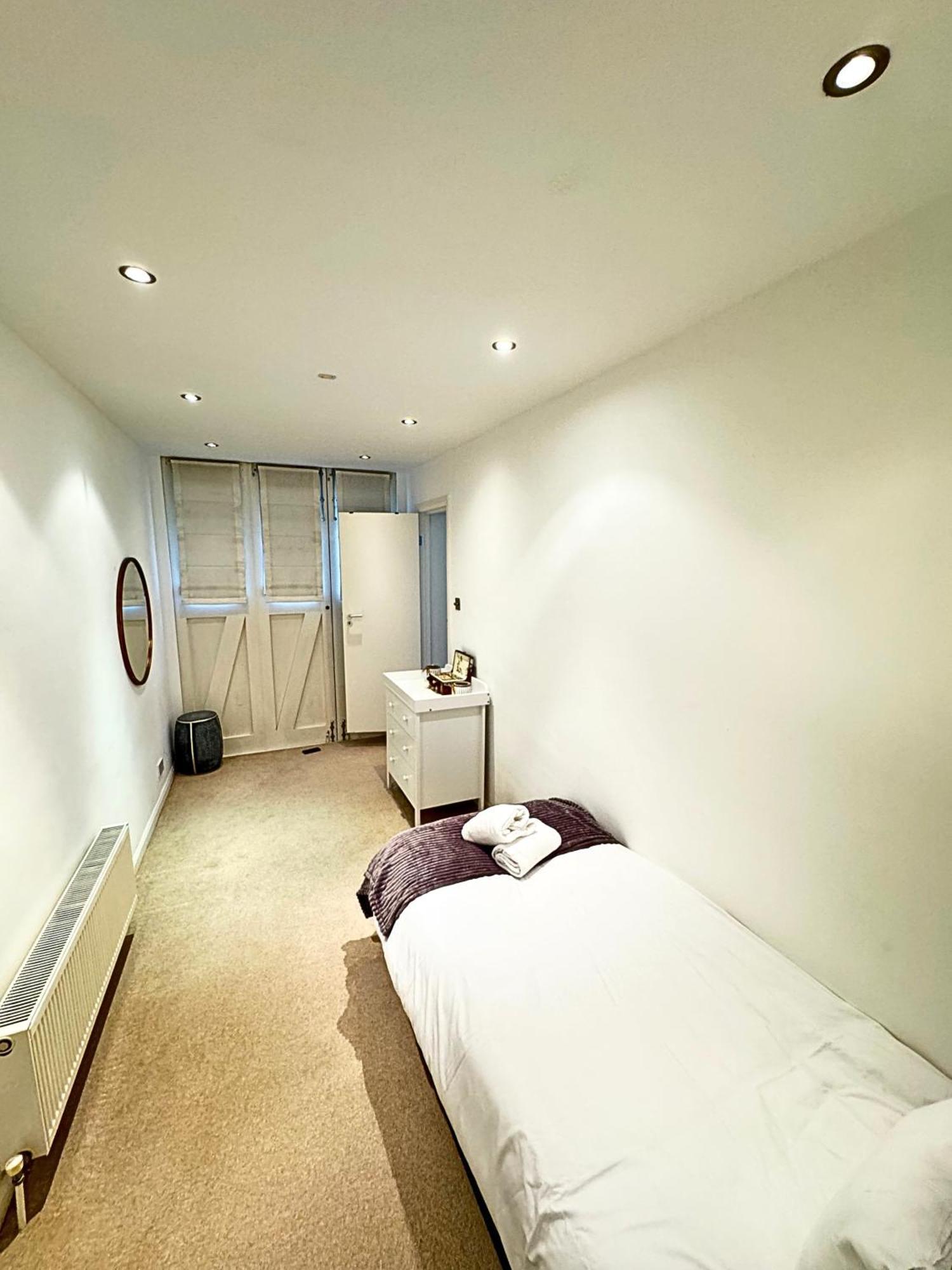The Heart Of Kensington Mews - 3 Bedrooms House-private Entrance-hyde Park Walk Away-green Park 9 Minutes Underground- The Of With Glamour Of Kensington Сasa de vacaciones