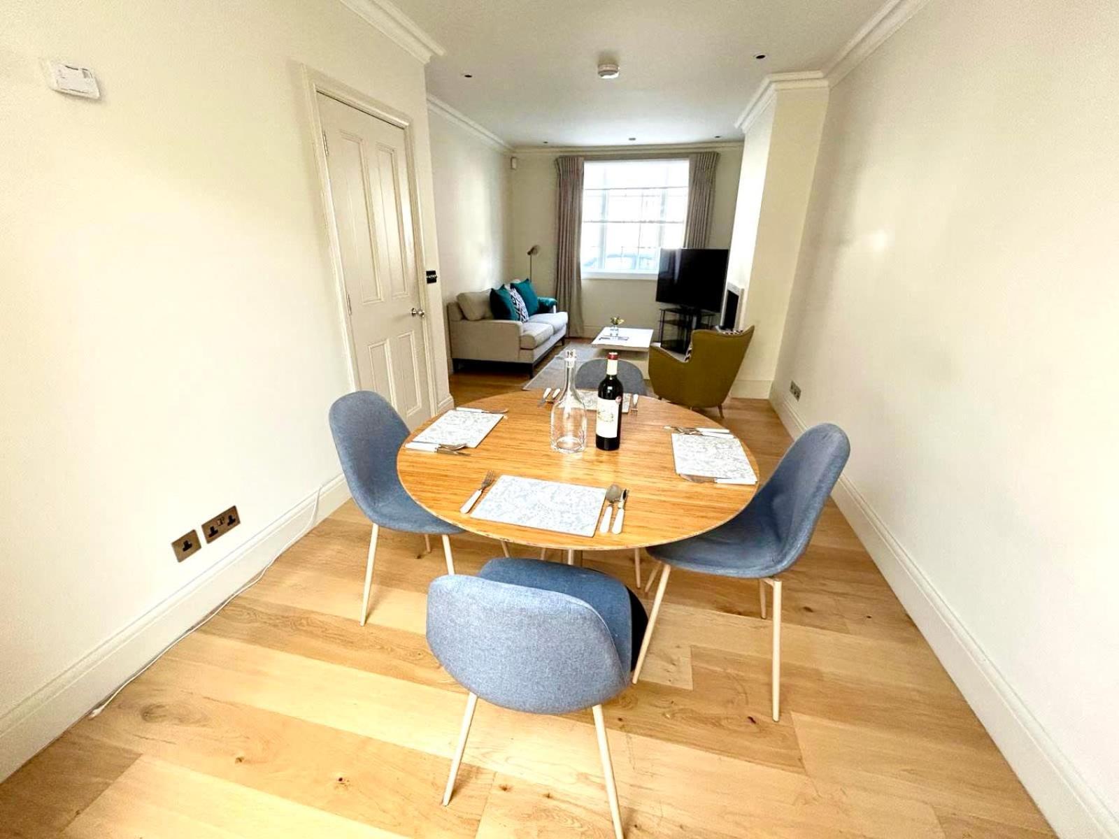 Holiday home Fairway Hosting - No 7 London