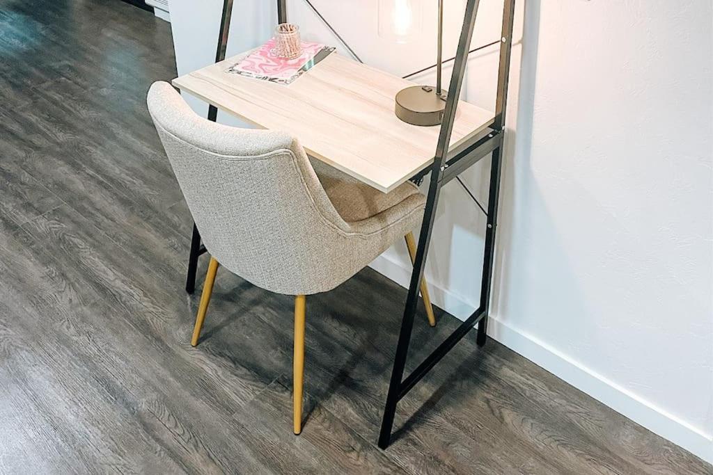 Apartment Holborn Home: Find Iconic