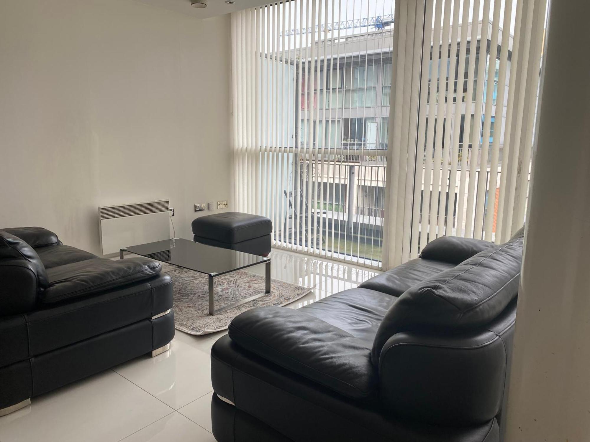 Royal Docks Penthouse Apartment *