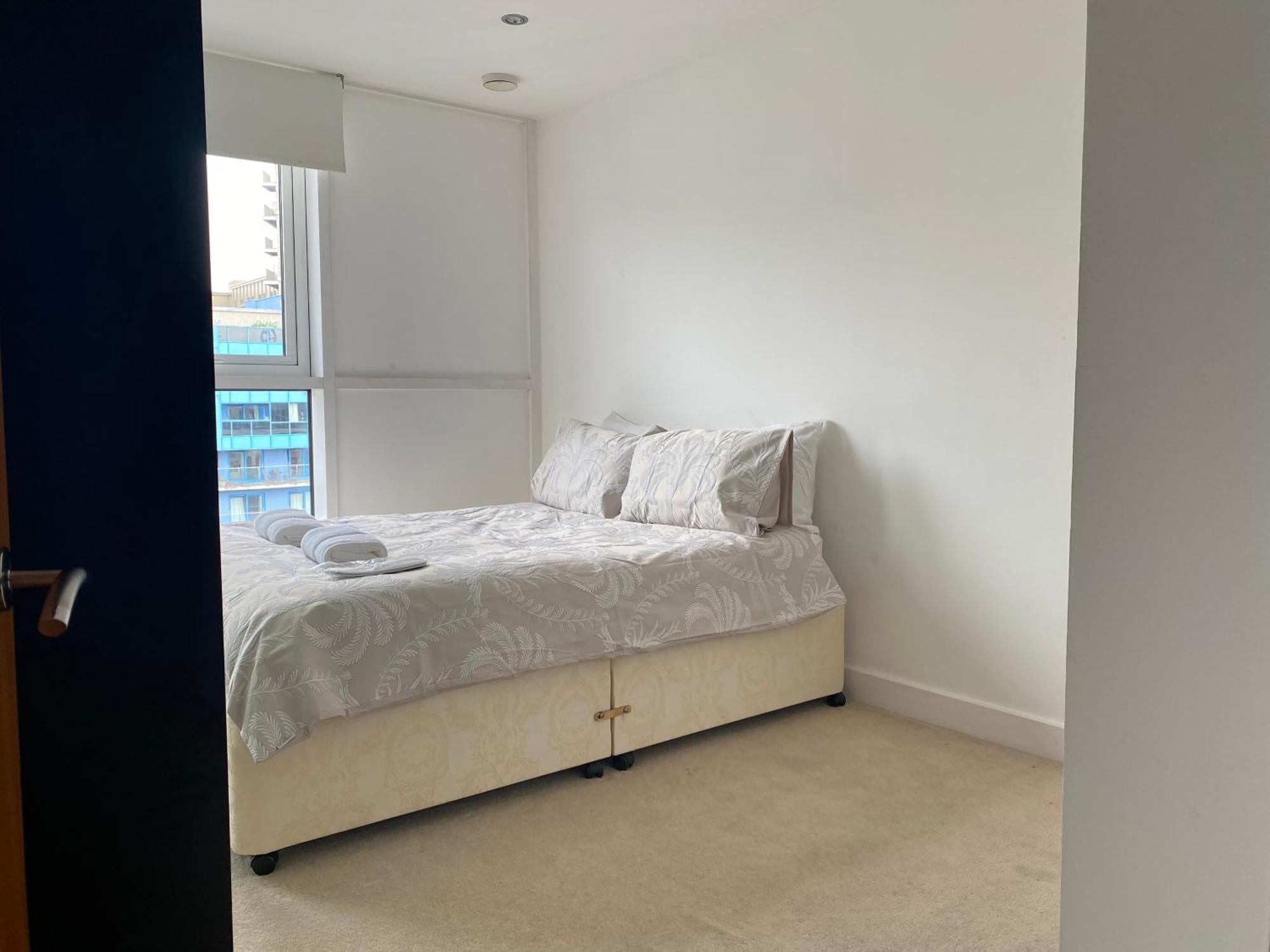 Apartment Royal Docks Penthouse London