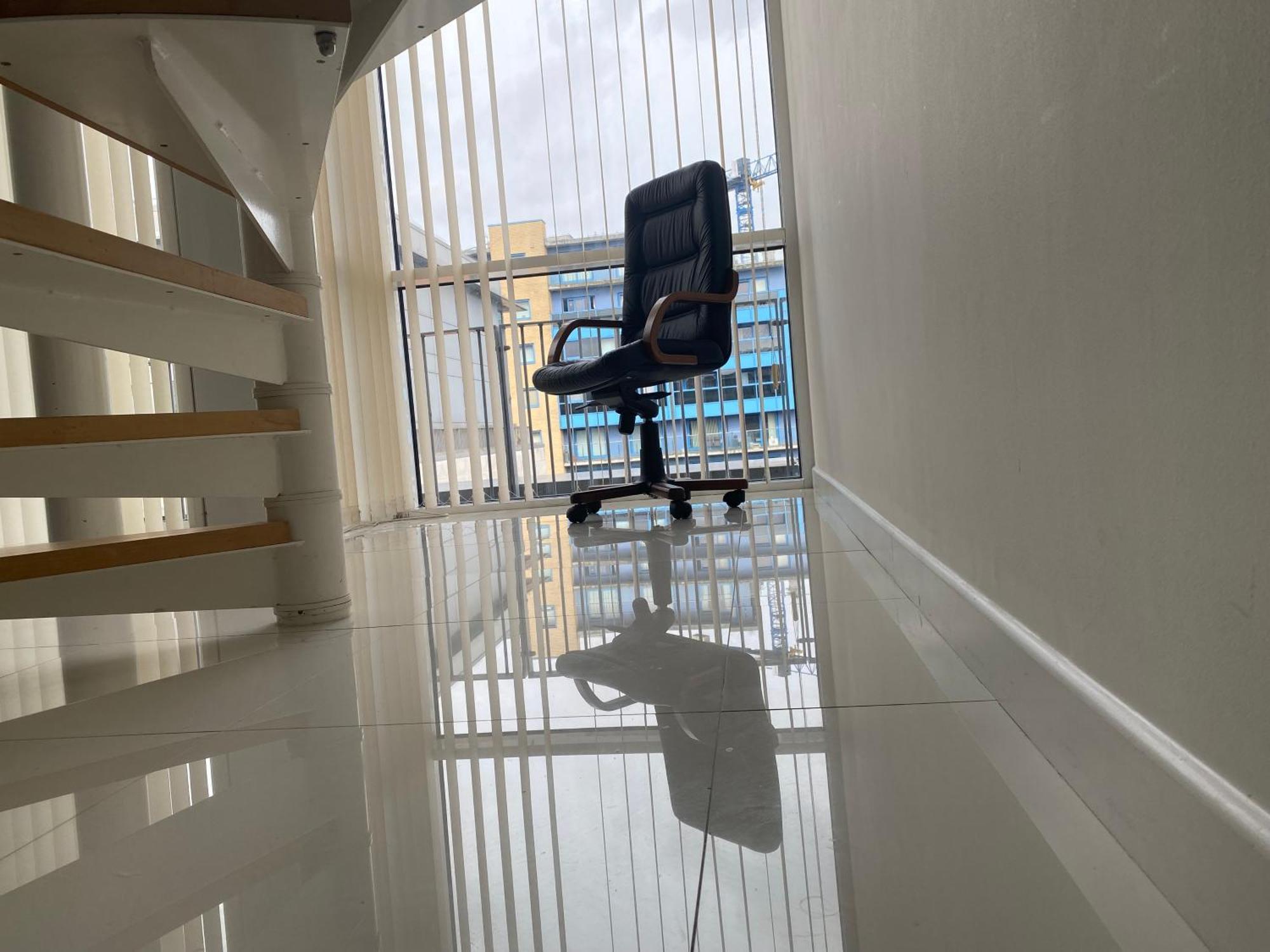 Royal Docks Penthouse London