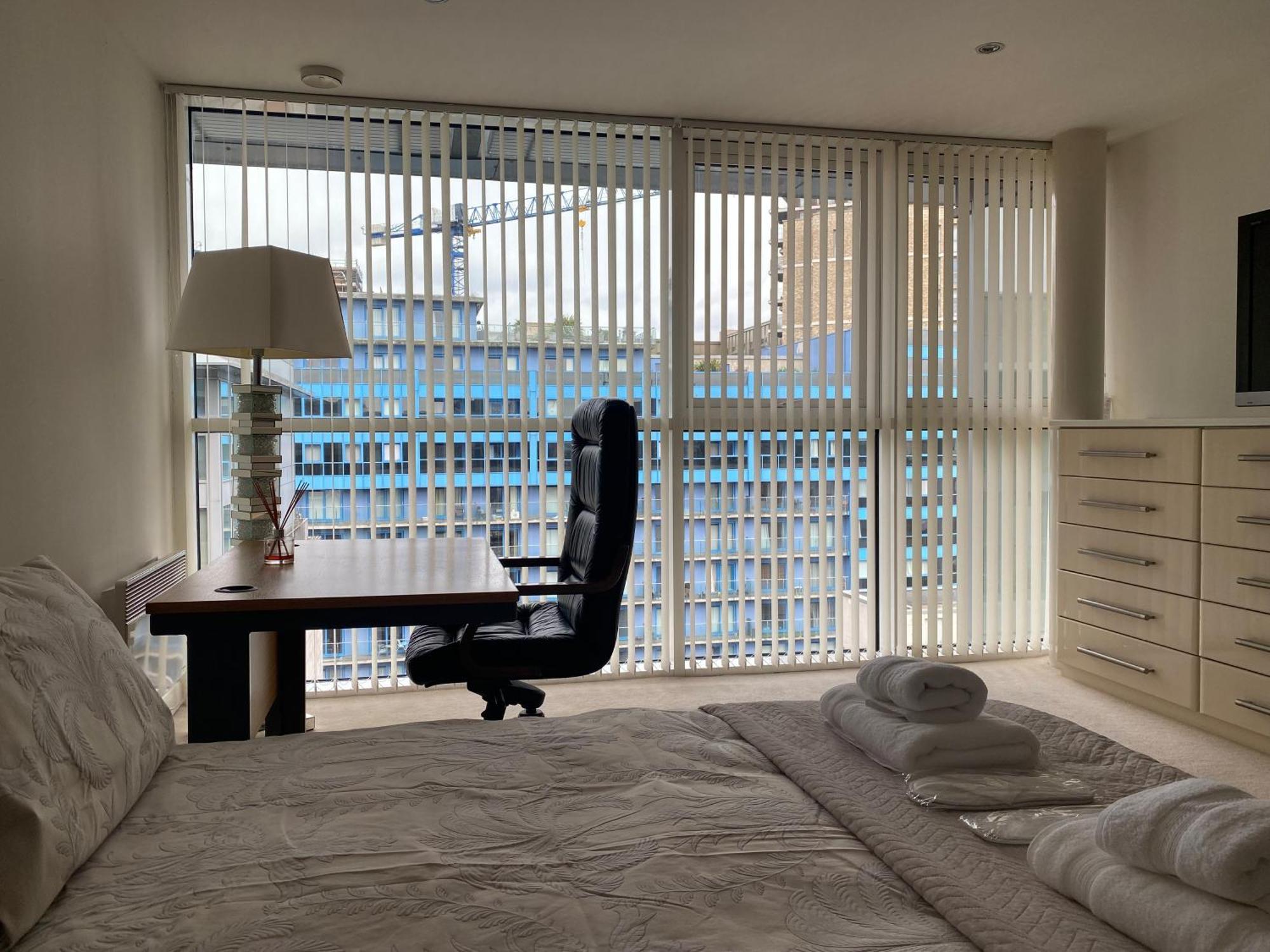 Apartment Royal Docks Penthouse