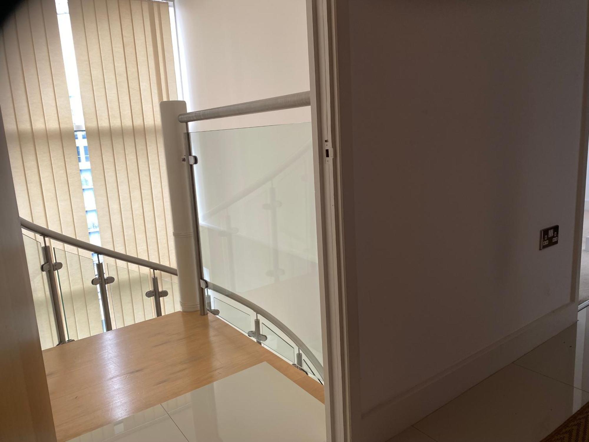 Royal Docks Penthouse *