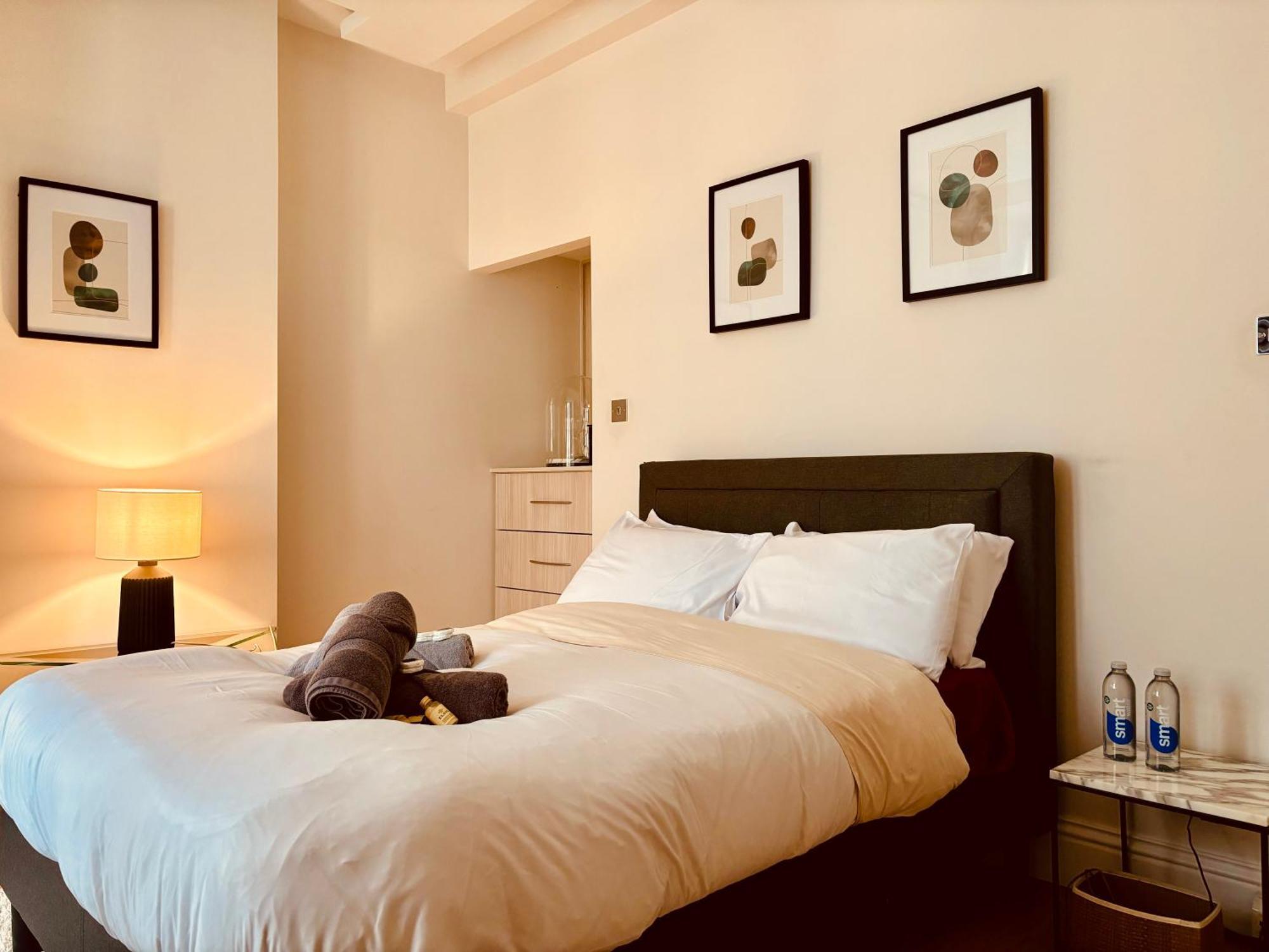 Robert House Guest house London