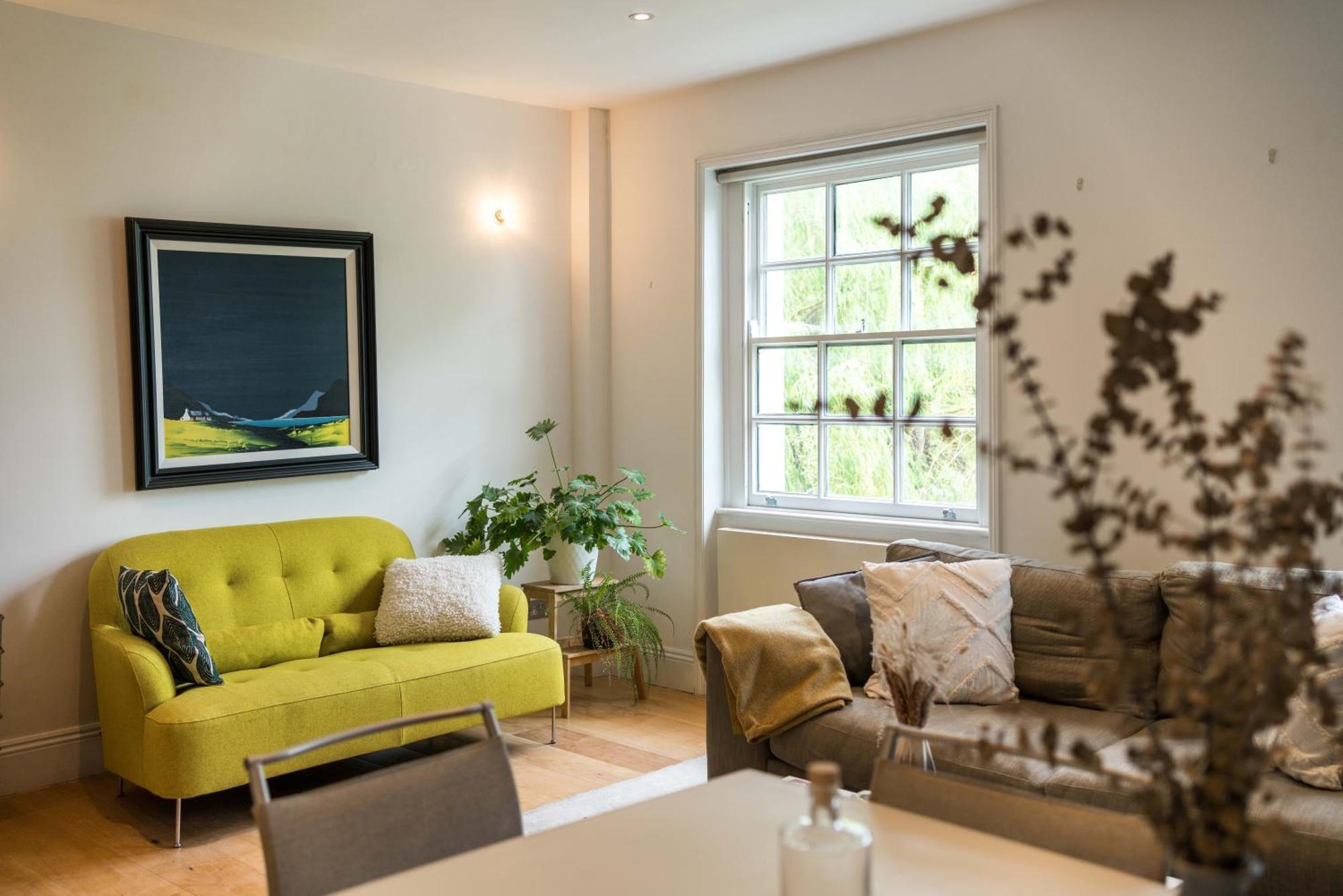 Stunning 2 Bed In Nothing Hill * London