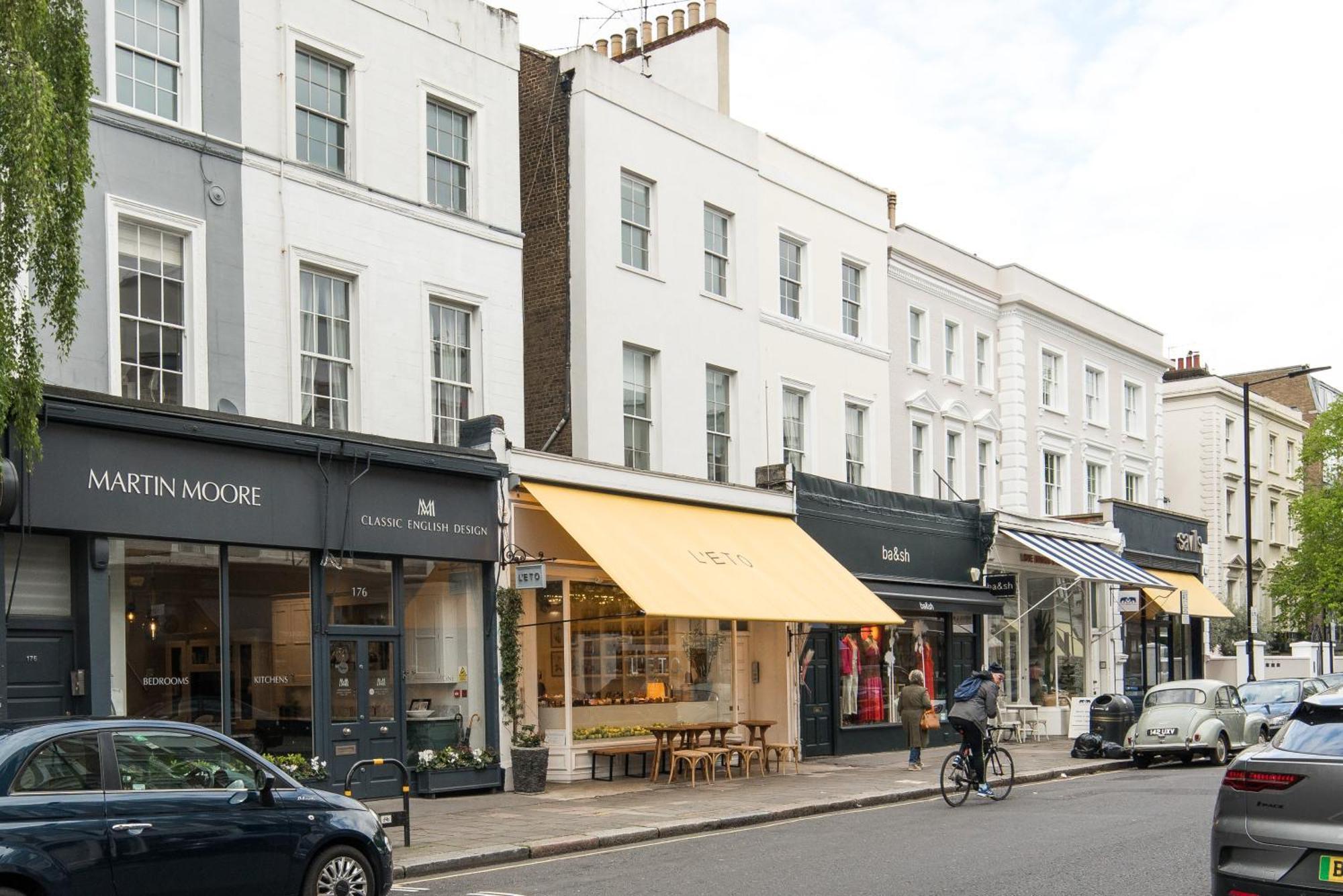Stunning 2 Bed In Nothing Hill Apartment *