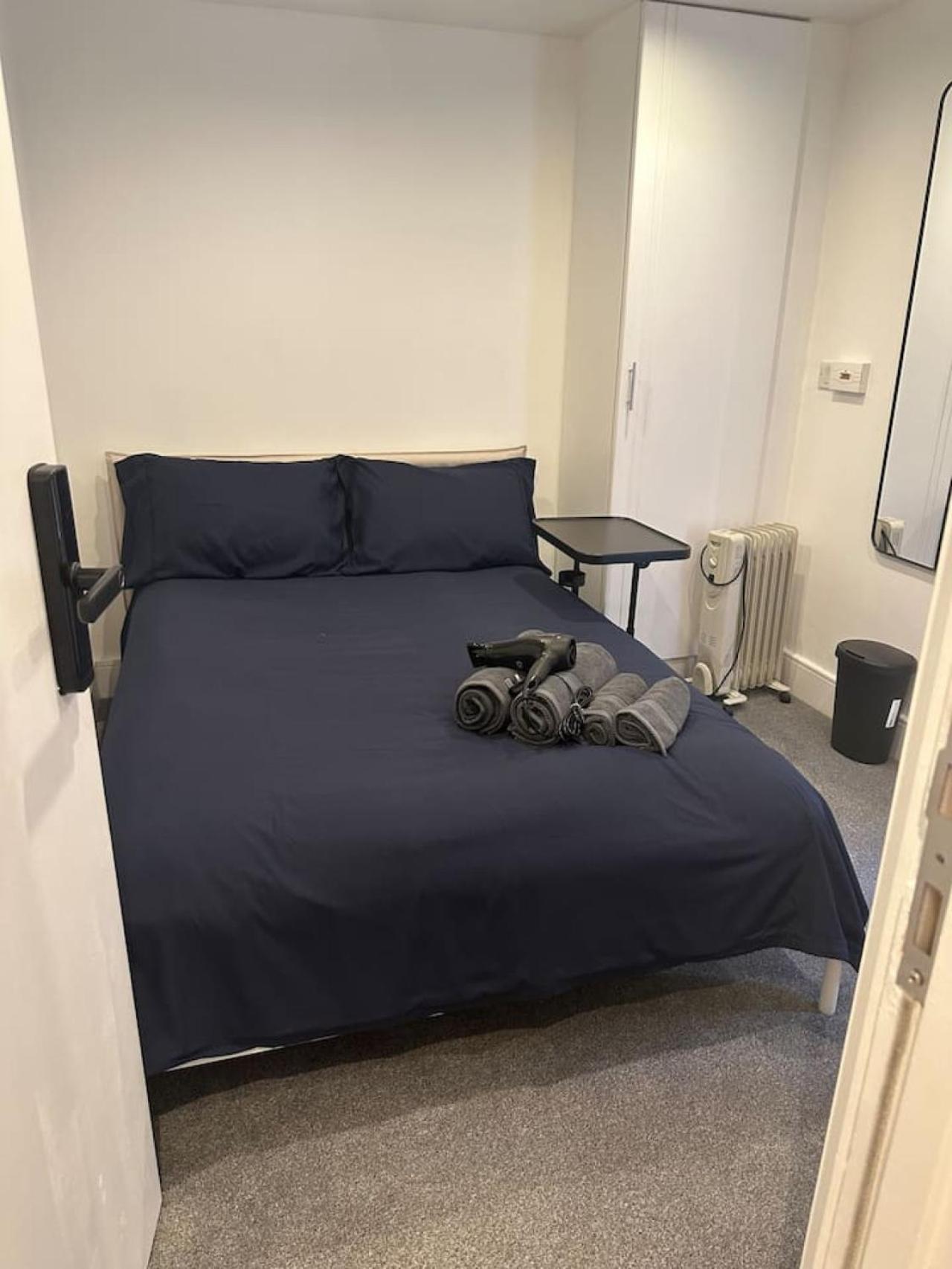 Guest house Buckingham Palace 15minutes Away *