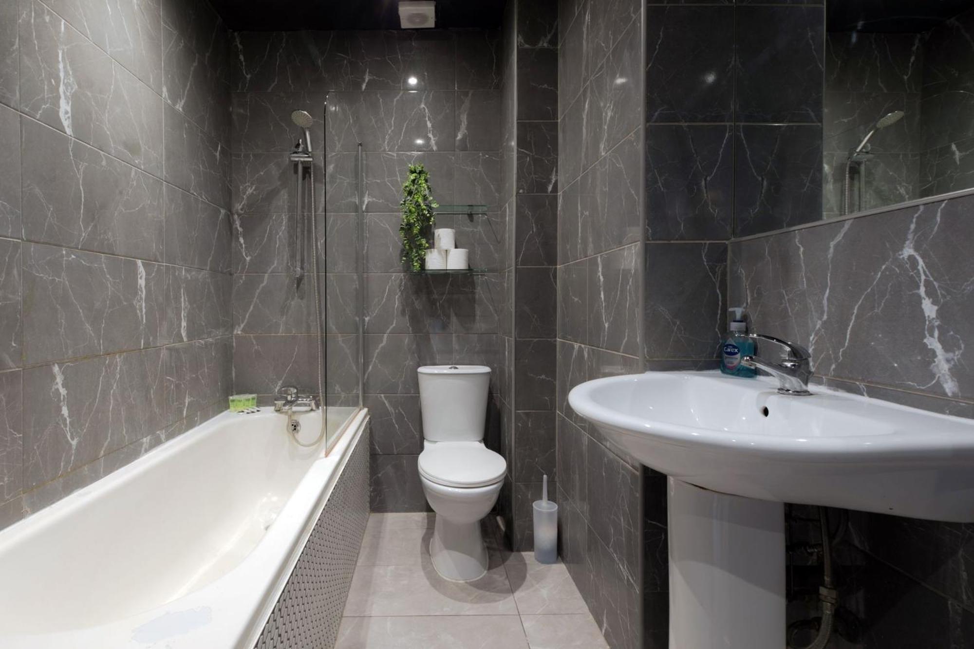 Hotel Amsterdam 2*