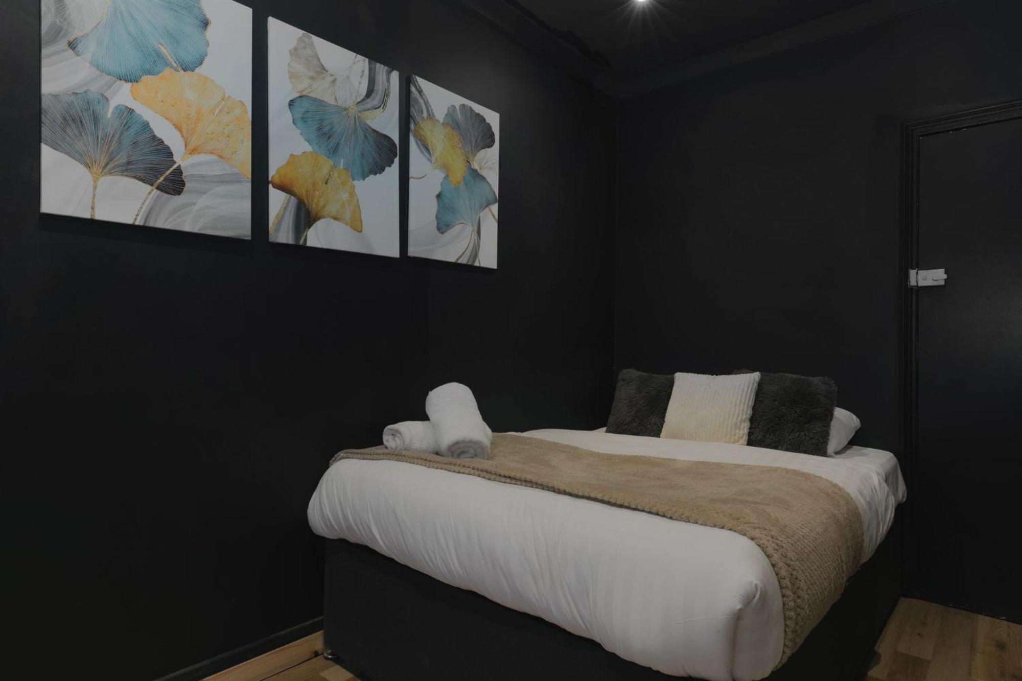 Hotel Amsterdam London