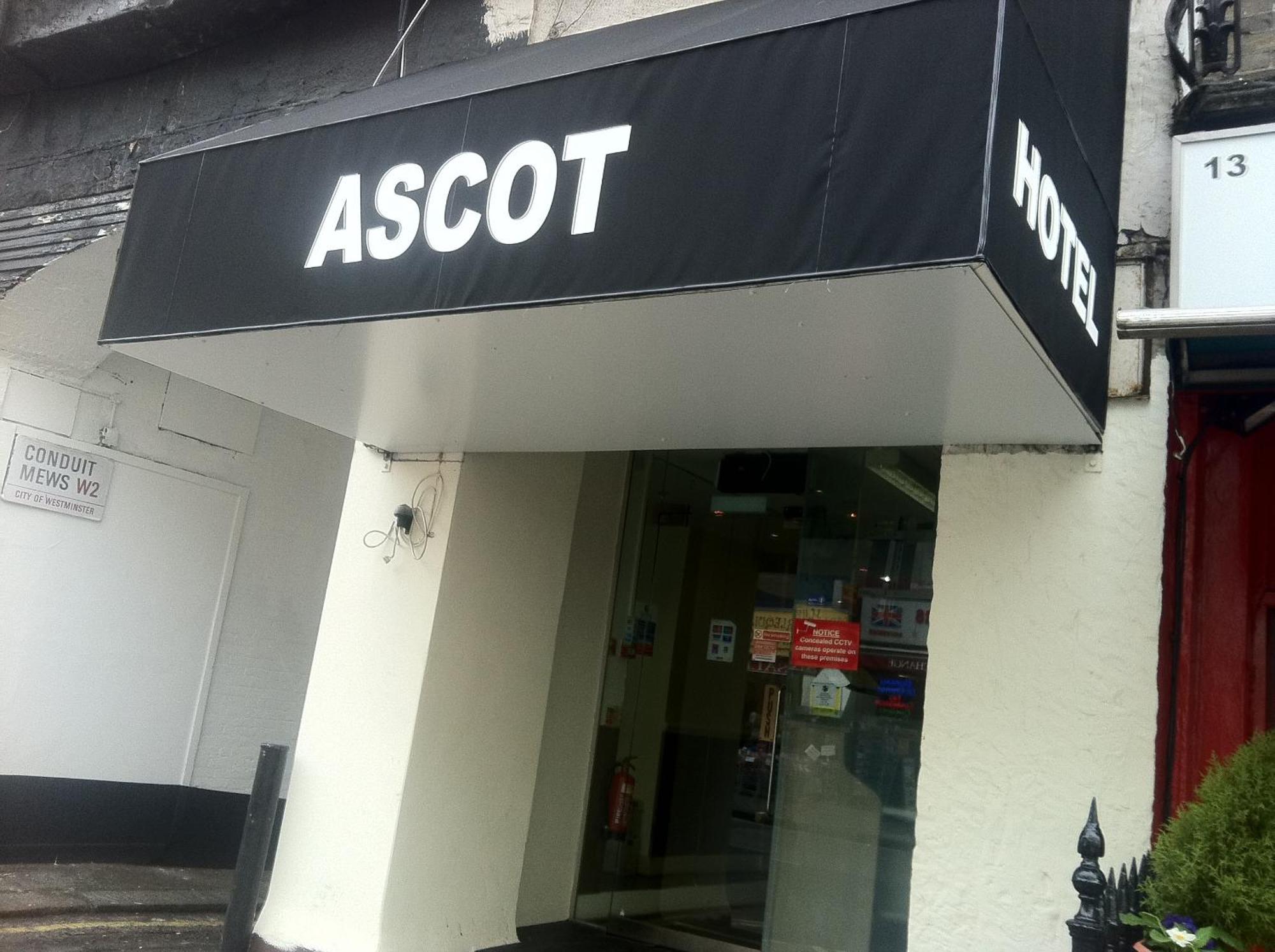 Ascot Hyde Park