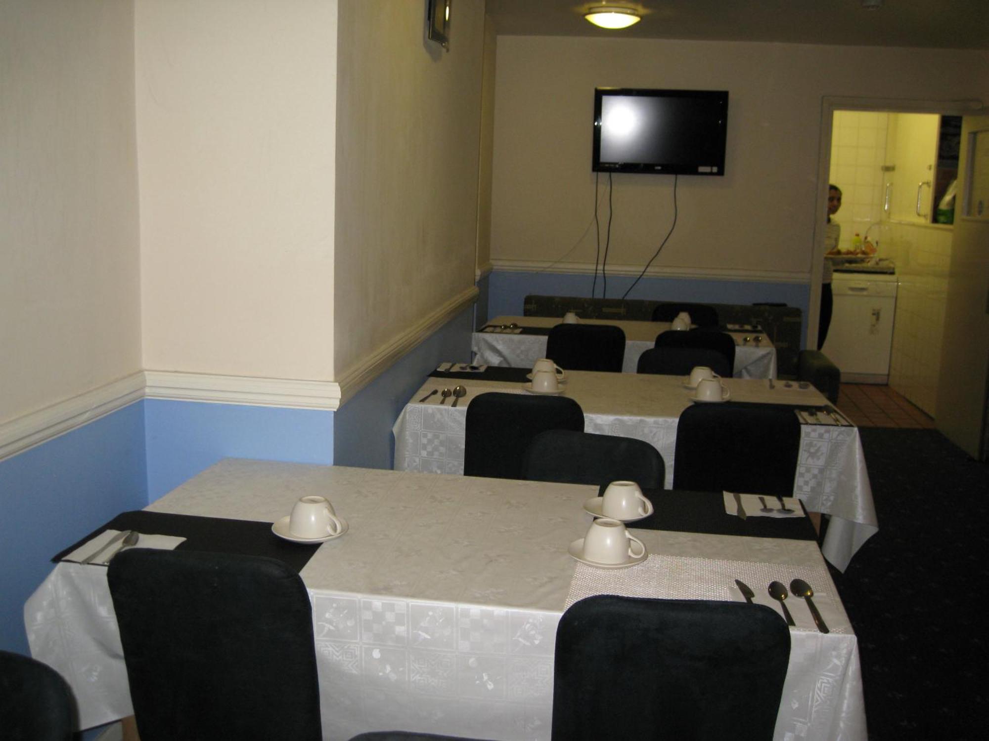 Hotel Sophia London