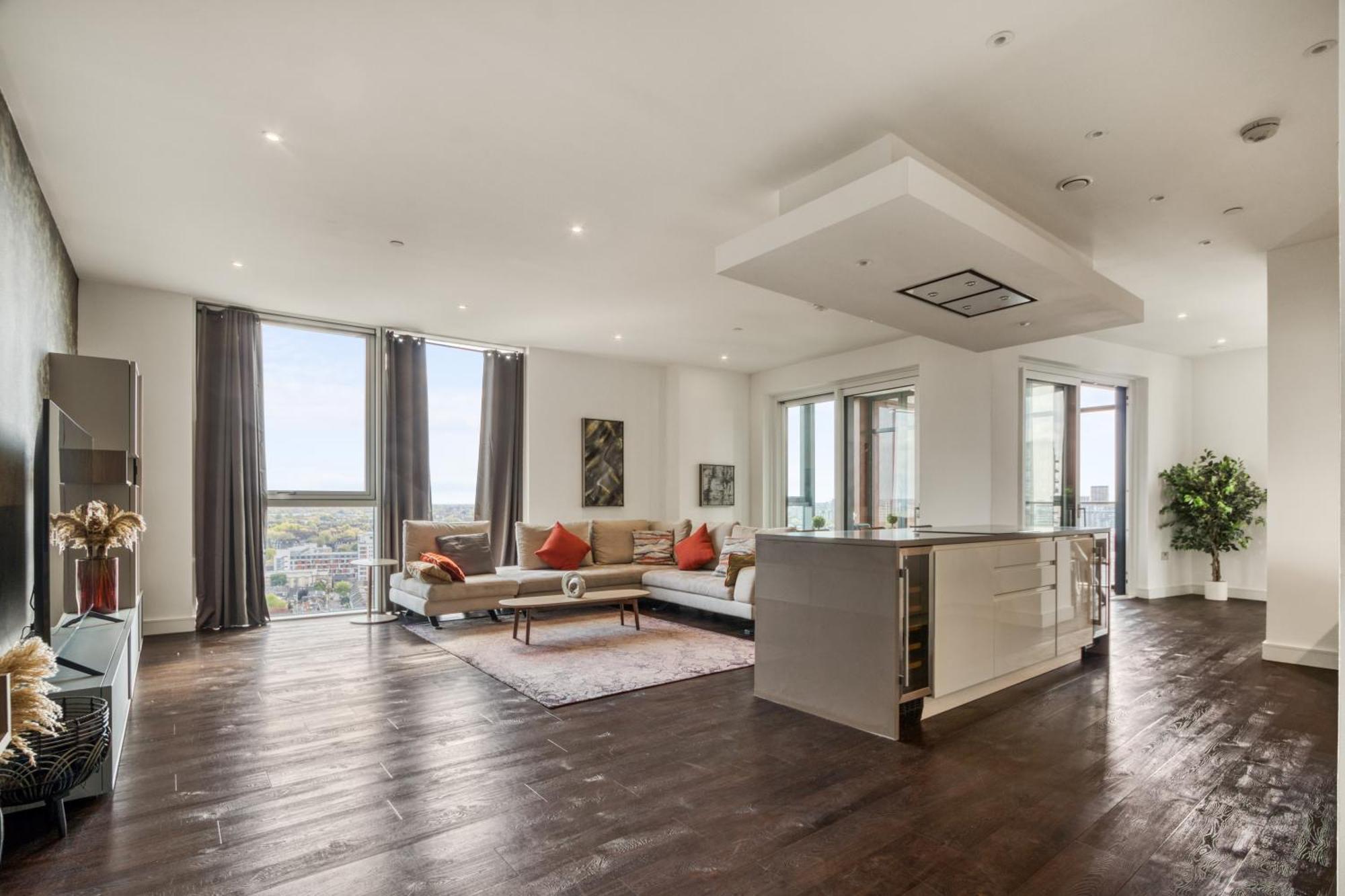 Stunning 360º View Luxurious Penthouse * Londen