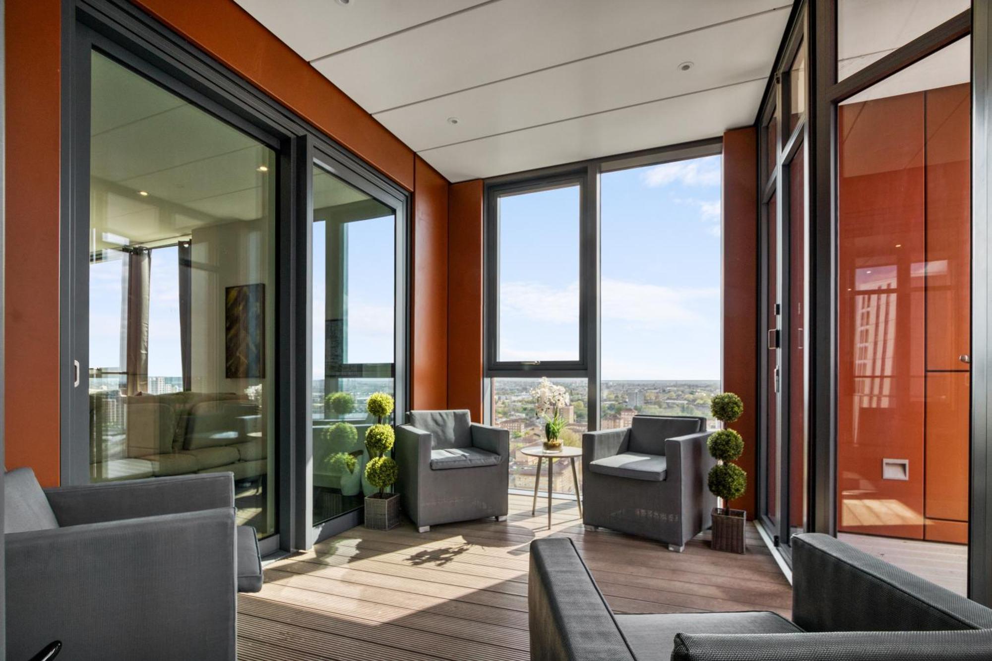 Stunning 360º View Luxurious Penthouse Appartement Londen