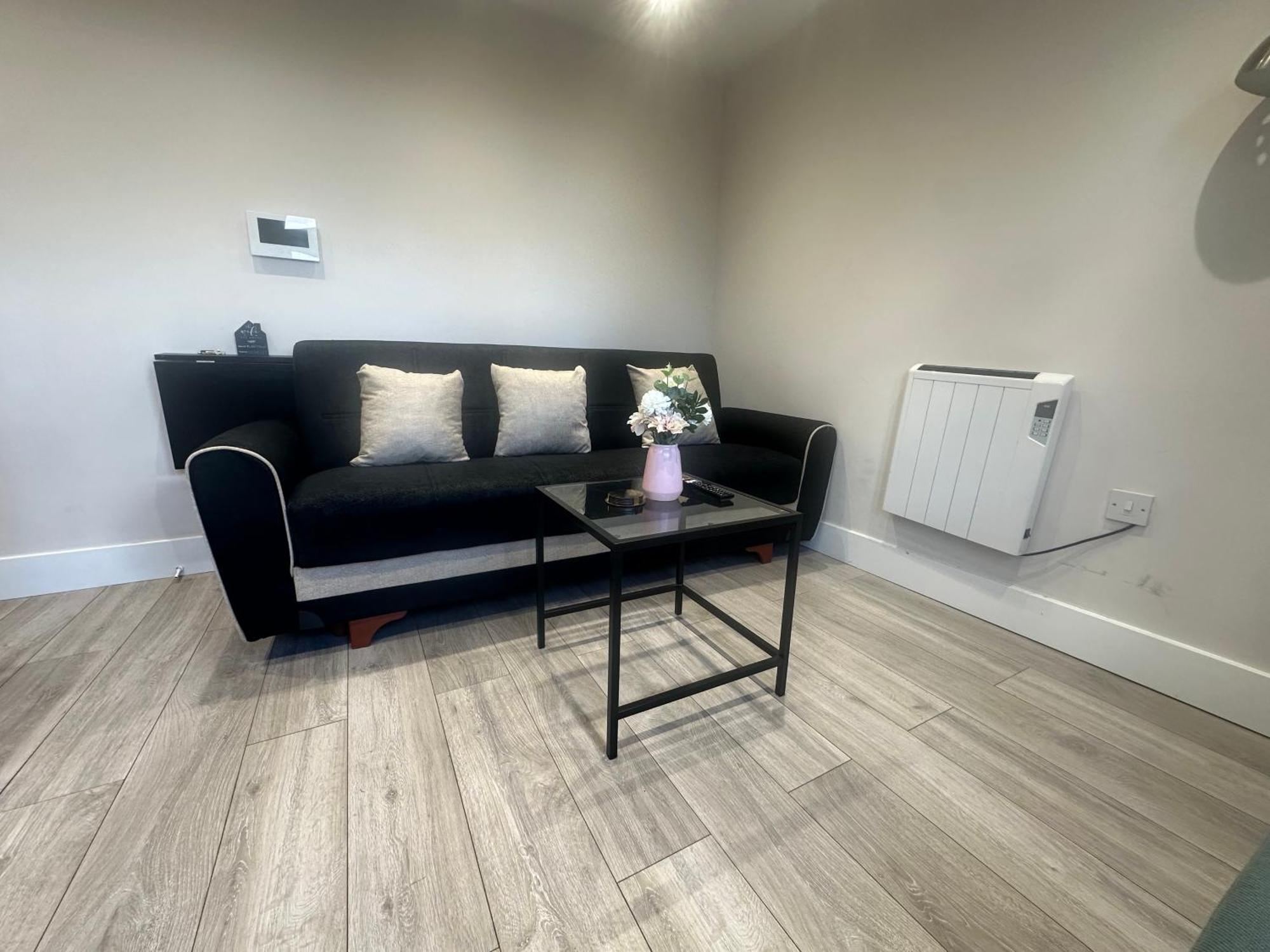Cheviot Loft * London