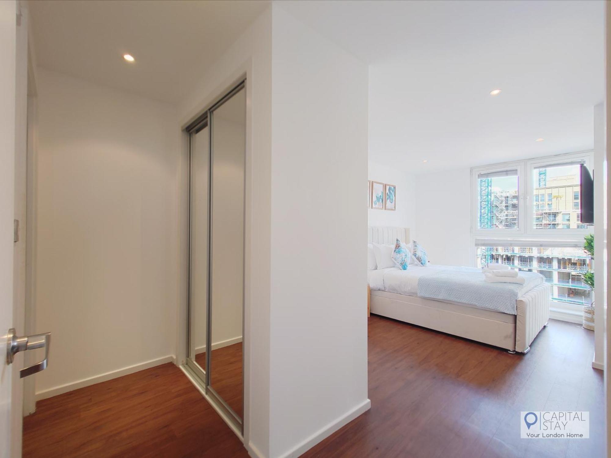 Deluxe Two Bed By Excel & O2 London