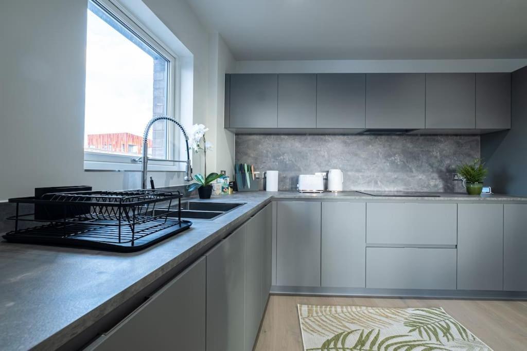 Apartamento Luxury Penthouse In Canary Wharf - 3 Bedroom / 2 Bathroom *