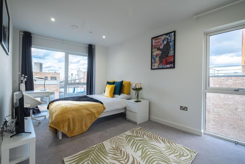 Apartamento Luxury Penthouse In Canary Wharf - 3 Bedroom / 2 Bathroom *